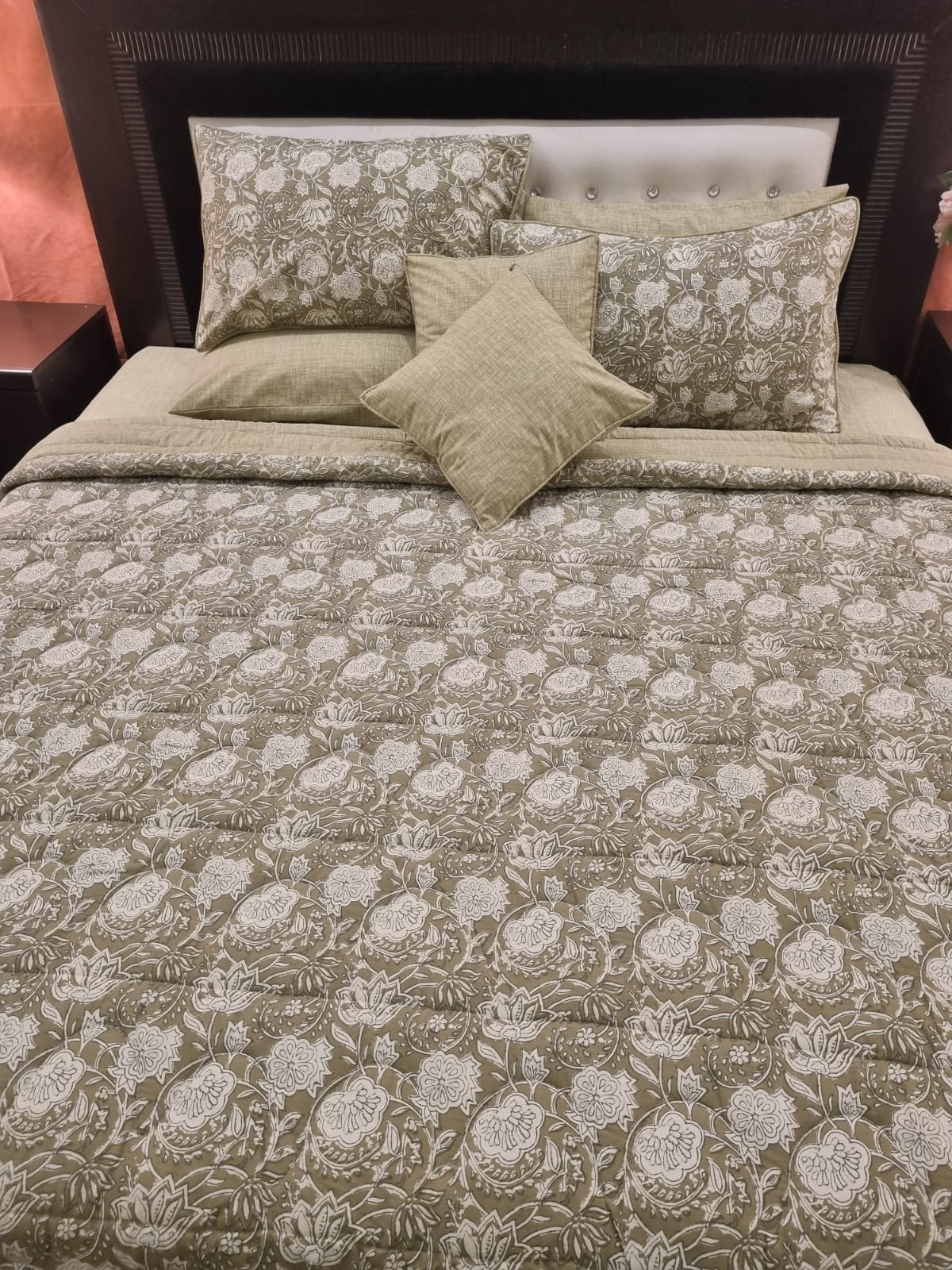 IV688 Cotton Comforter Set - Light Filling