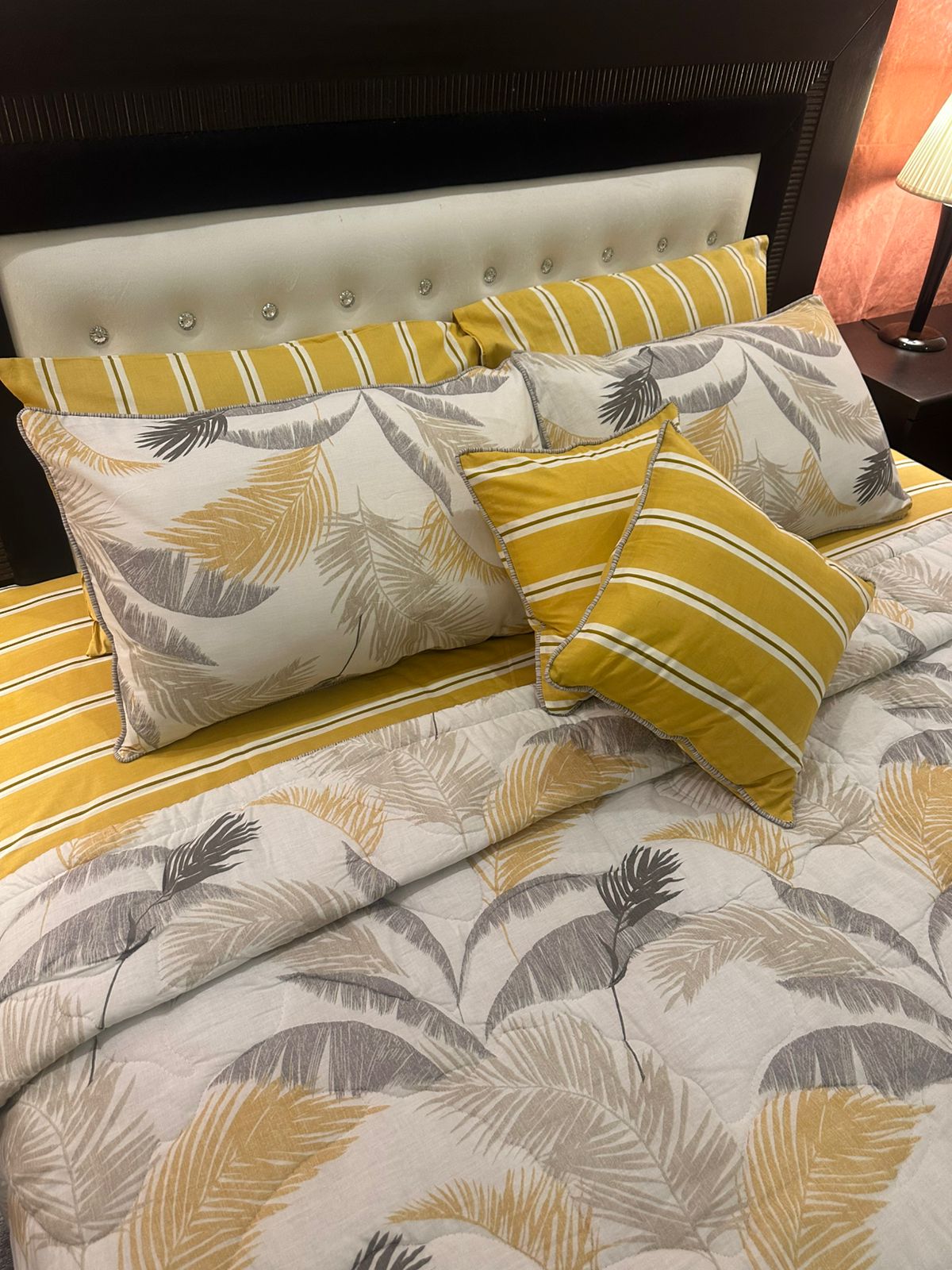 IV590 Cotton Comforter Set - Light Filling