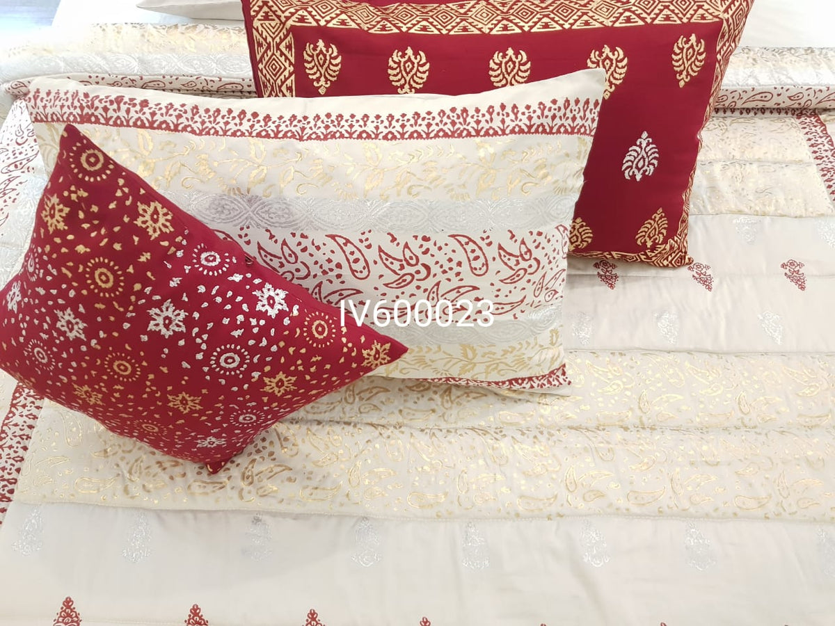The Crimson &amp; Ivory Regal Heritage Bridal Set