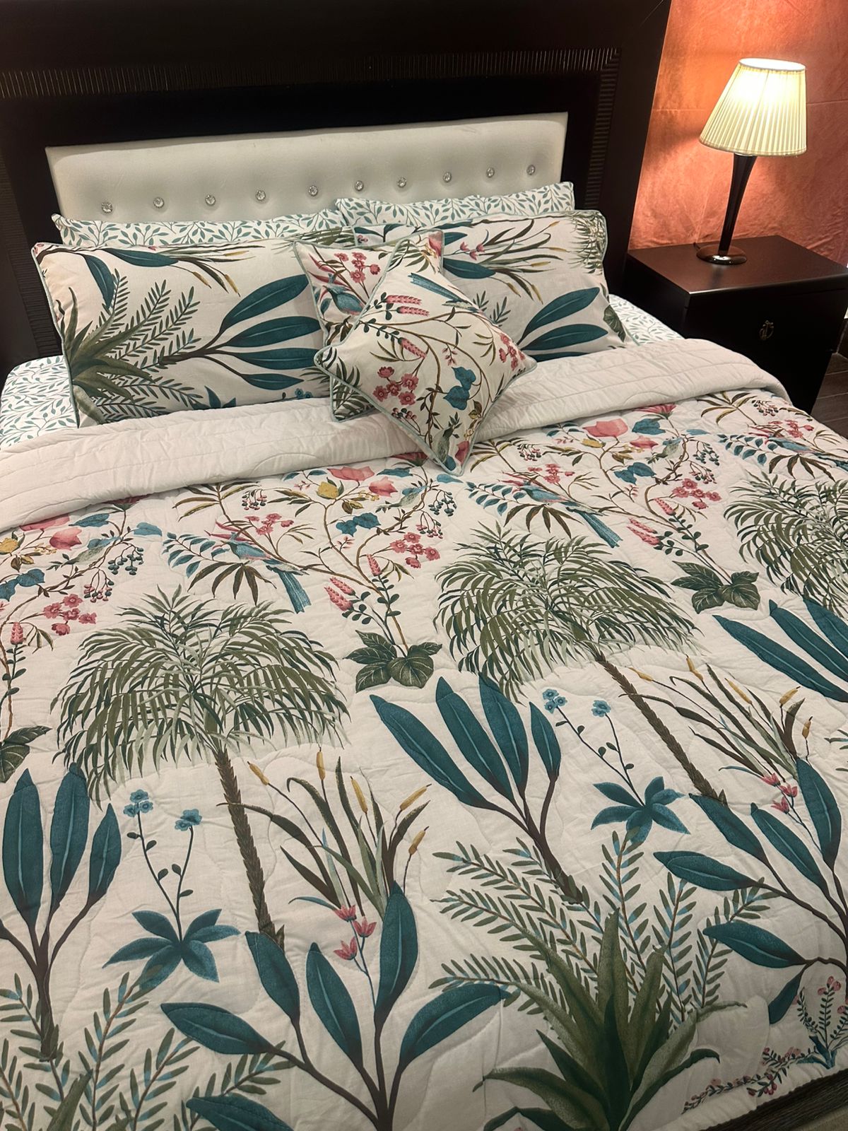 IV583 Cotton Comforter Set - Light Filling