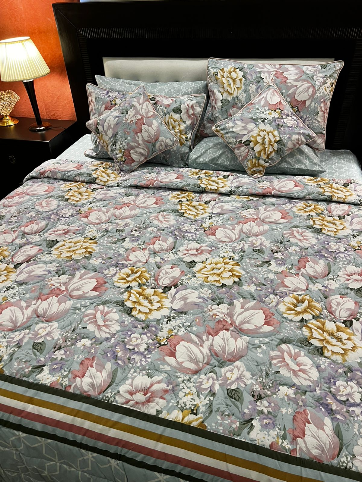 IV680 Cotton Comforter Set - Light Filling