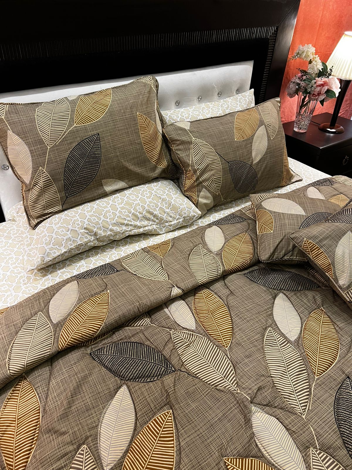 IV676 Cotton Comforter Set - Light Filling
