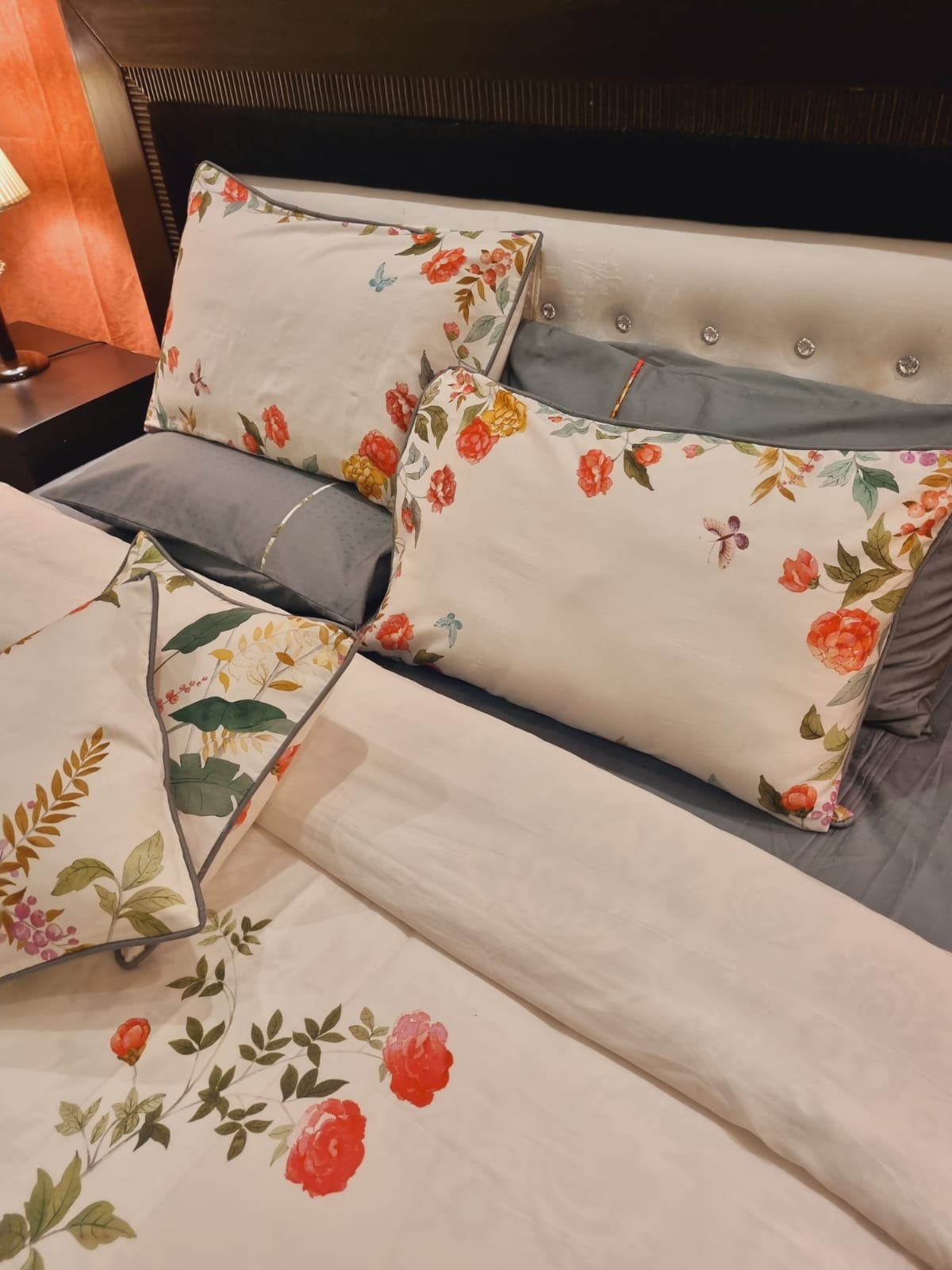 IV703 Luxury Cotton Satin Duvet Cover Set - Without Filling