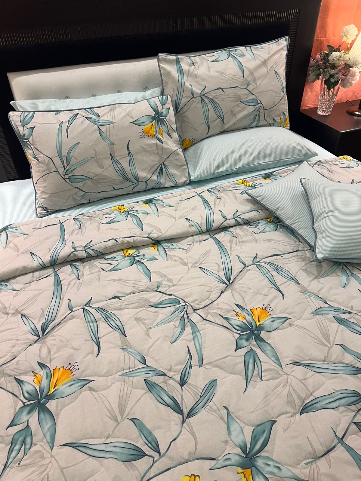 IV632 Cotton Comforter Set - Light Filling
