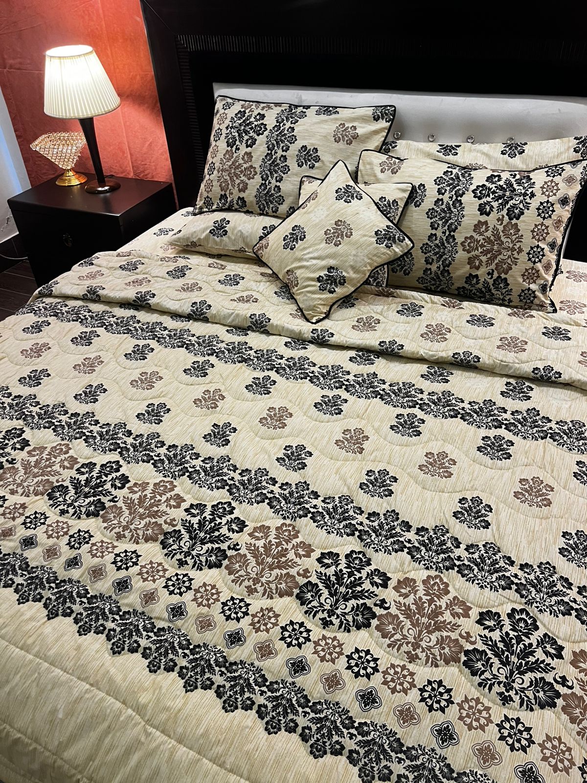 IV647 Cotton Comforter Set - Light Filling