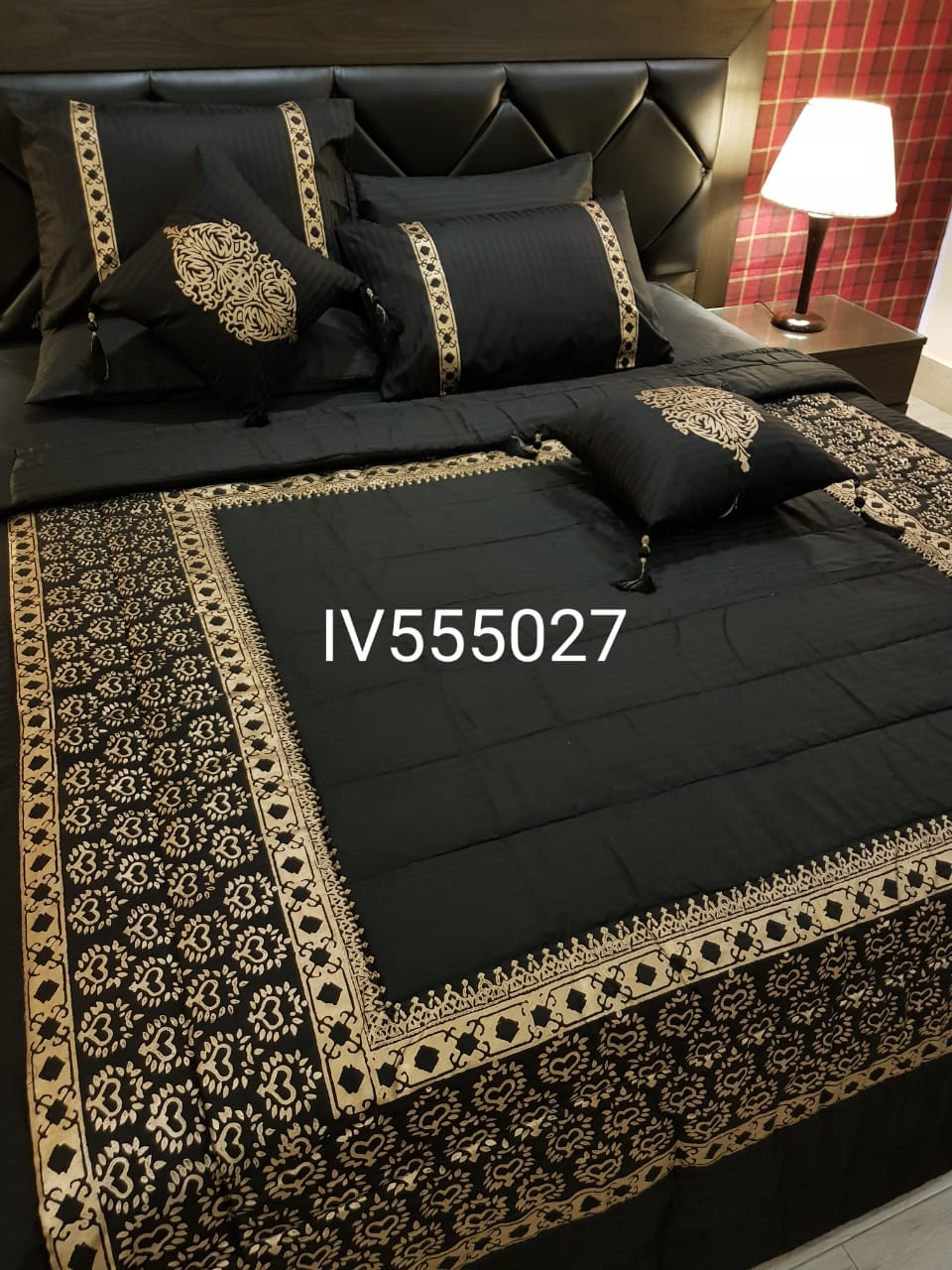 The Black Velvet Empress Bridal Set