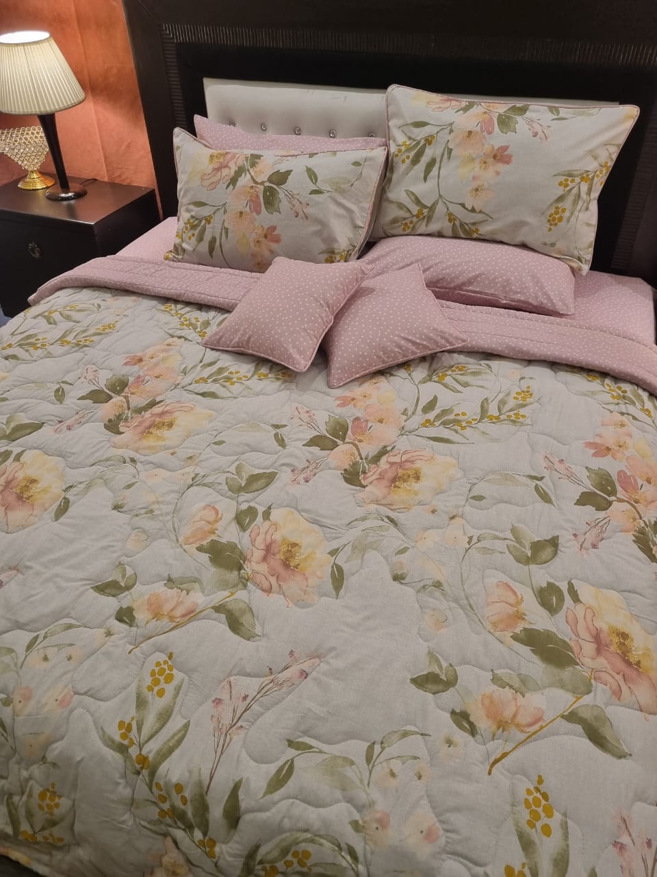 IV687 Cotton Comforter Set - Light Filling