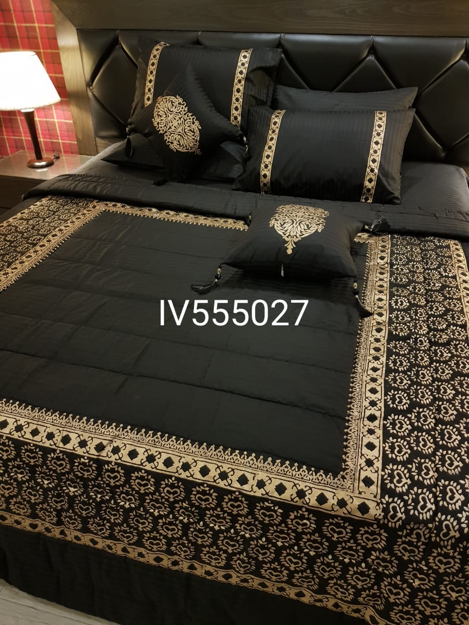 The Black Velvet Empress Bridal Set