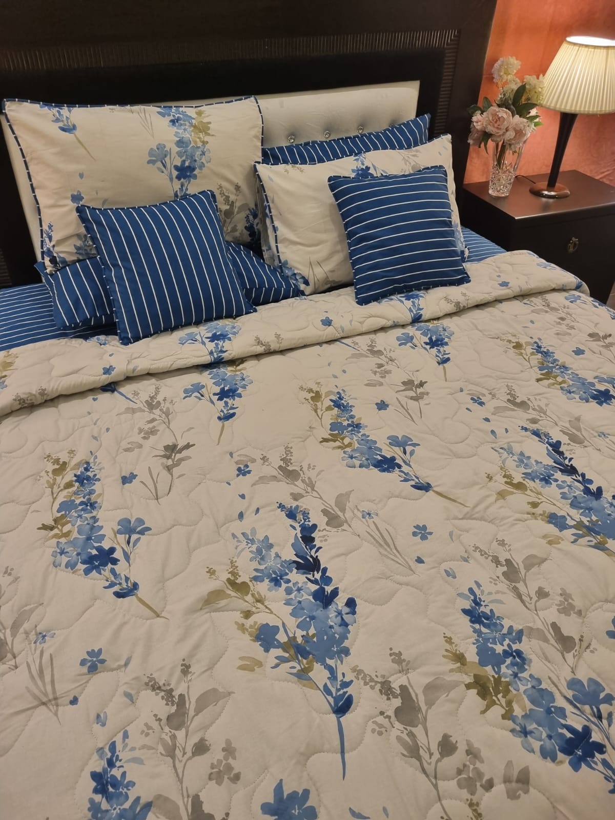 IV684 Cotton Comforter Set - Light Filling
