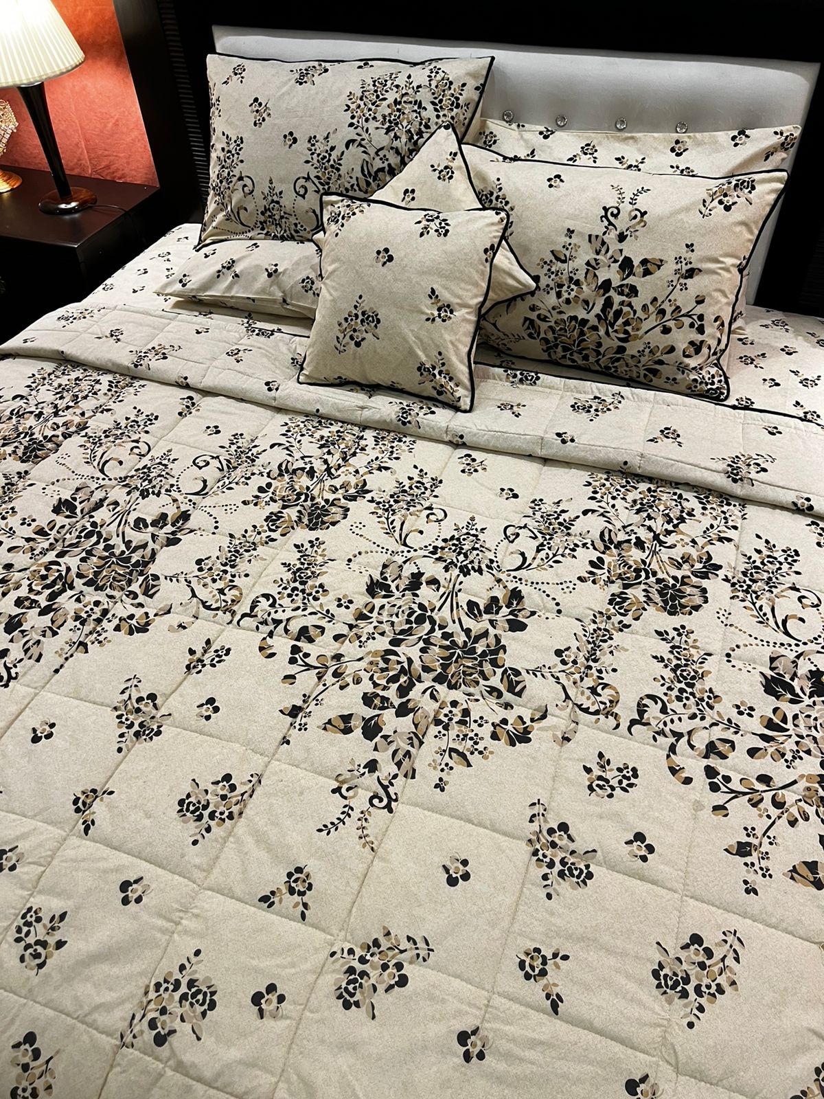IV681 Cotton Comforter Set - Light Filling