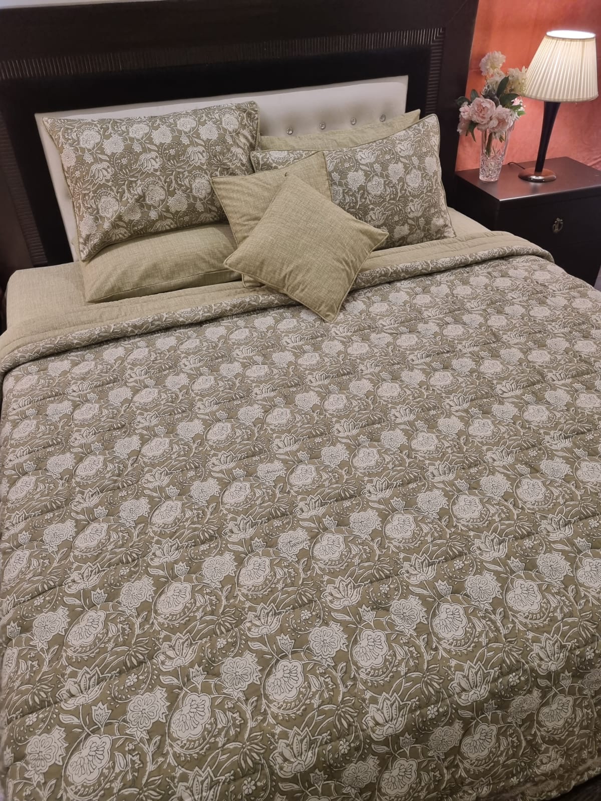 IV688 Cotton Comforter Set - Light Filling