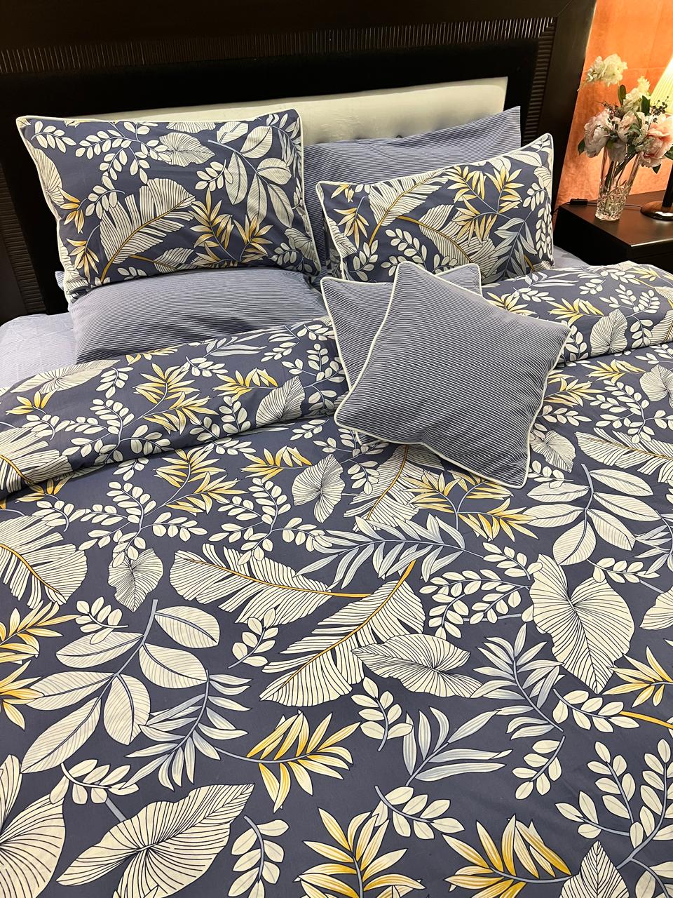 IV710 Cotton Duvet Cover Set - Without Filling