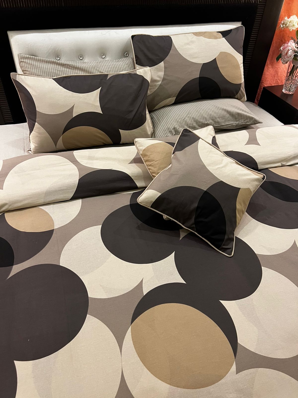 IV699 Cotton Comforter Set - Light Filling