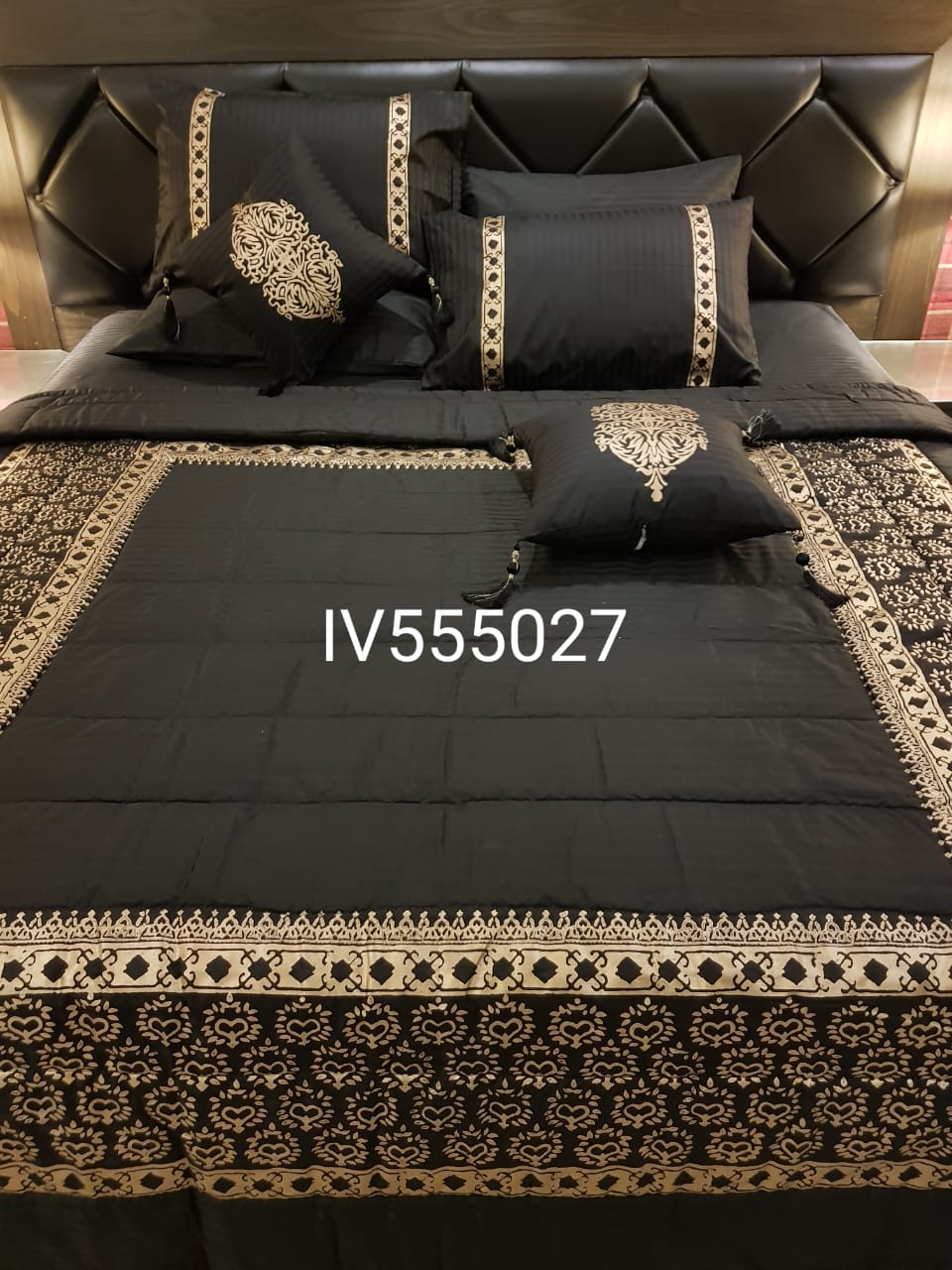 The Black Velvet Empress Bridal Set