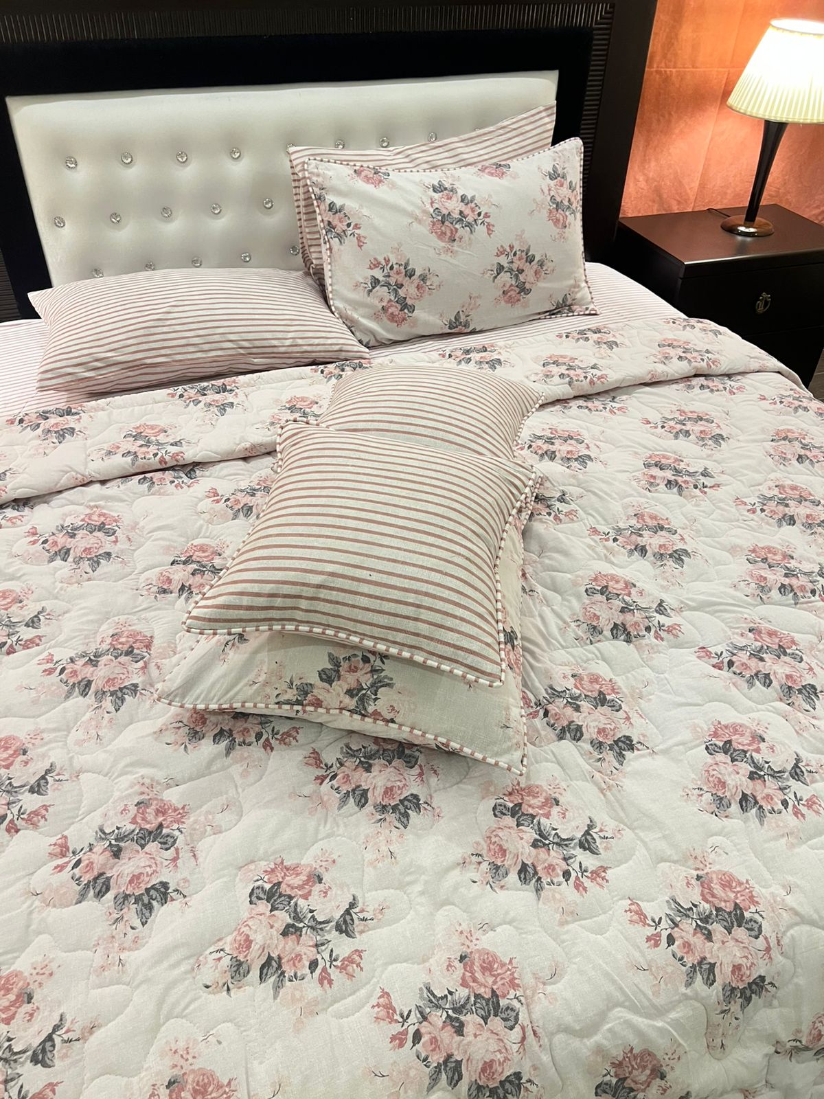 IV559 Cotton Comforter Set - Light Filling