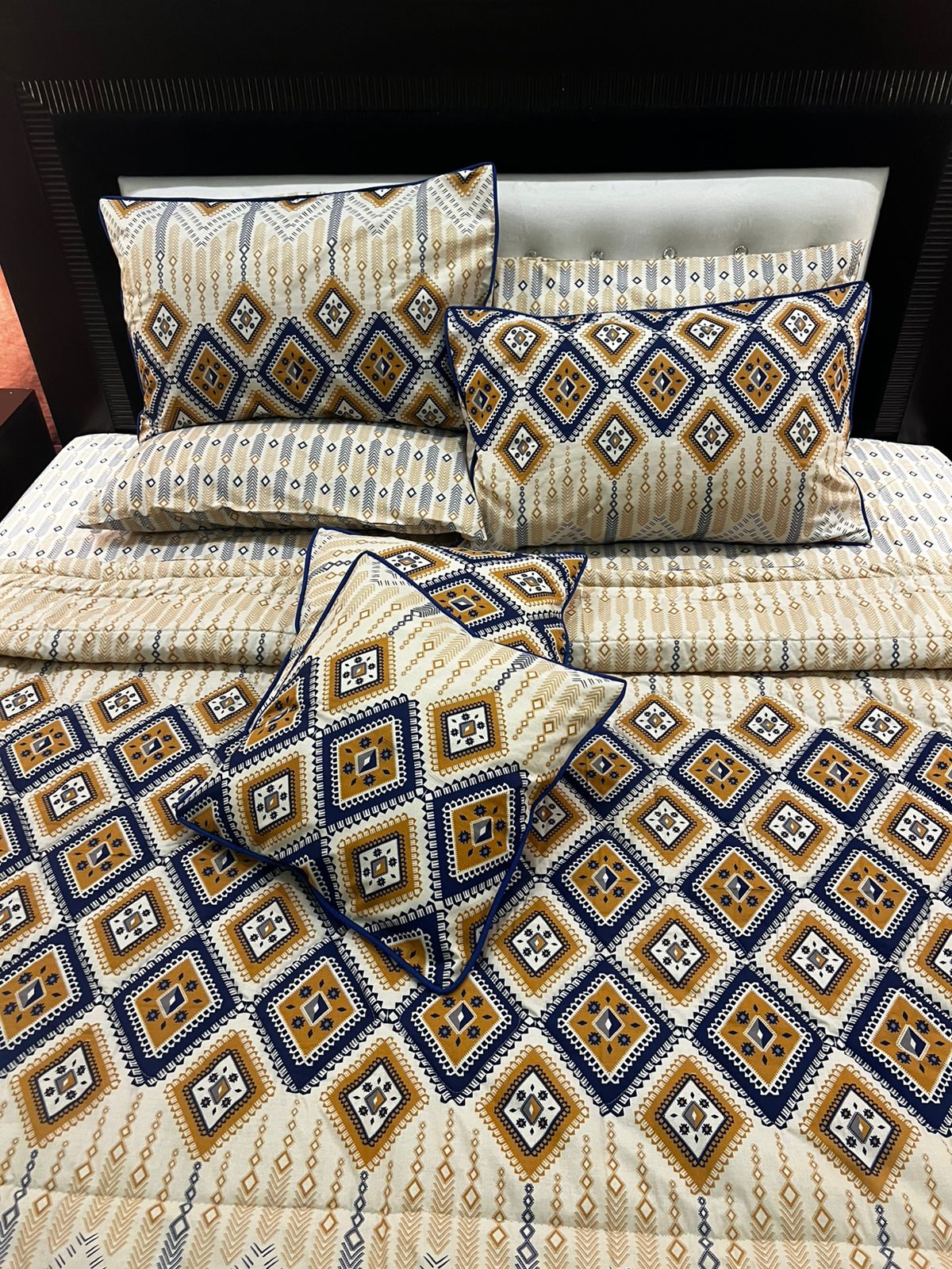 IV646 Cotton Comforter Set - Light Filling