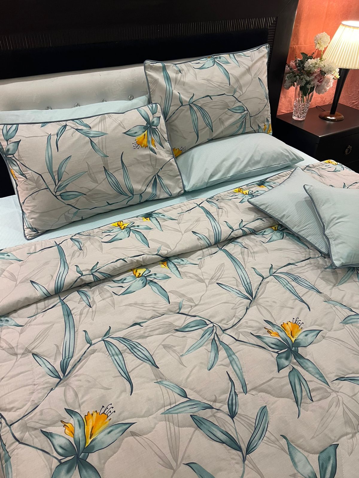 IV632 Cotton Comforter Set - Light Filling