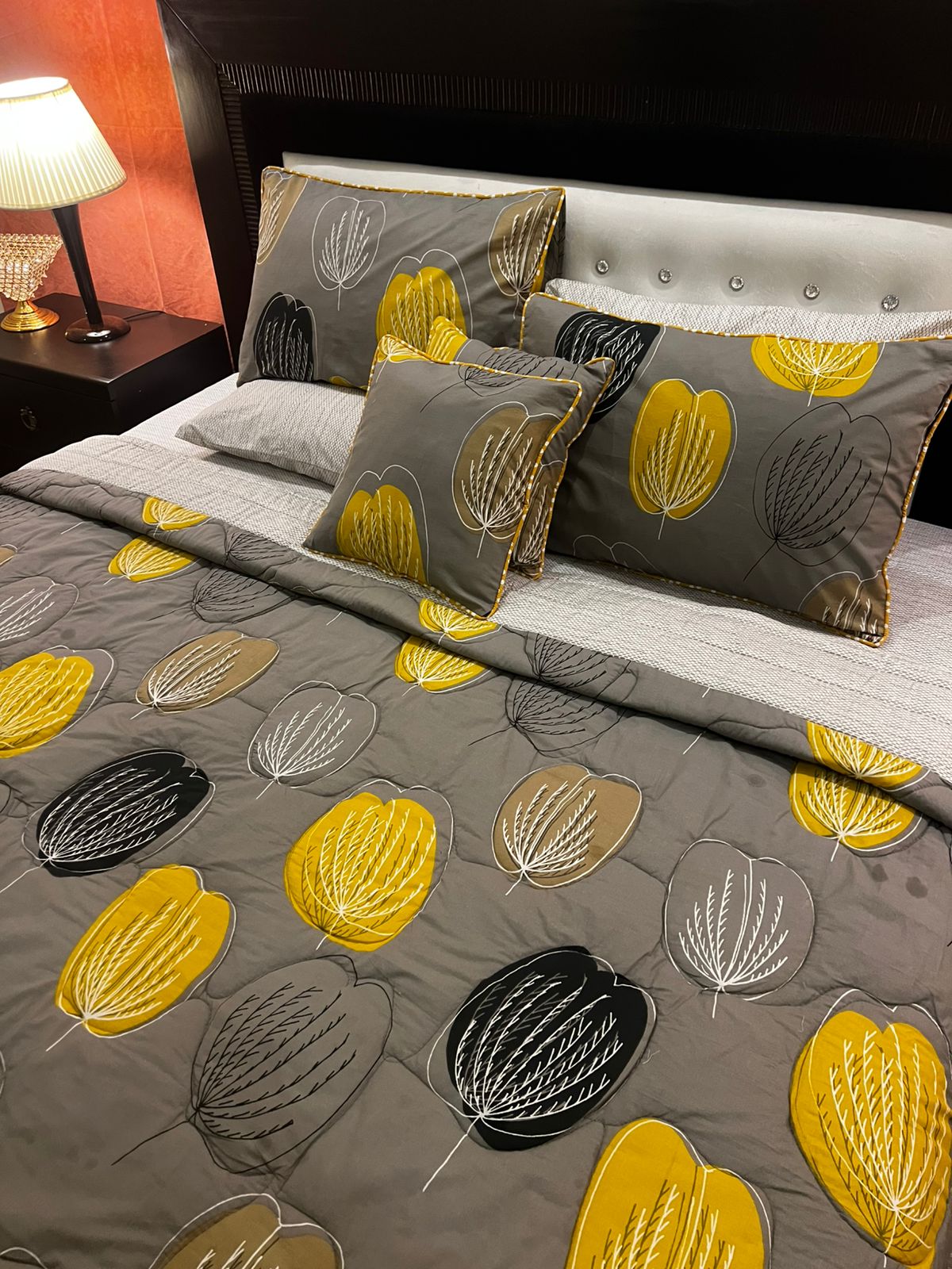 IV651 Cotton Comforter Set - Light Filling