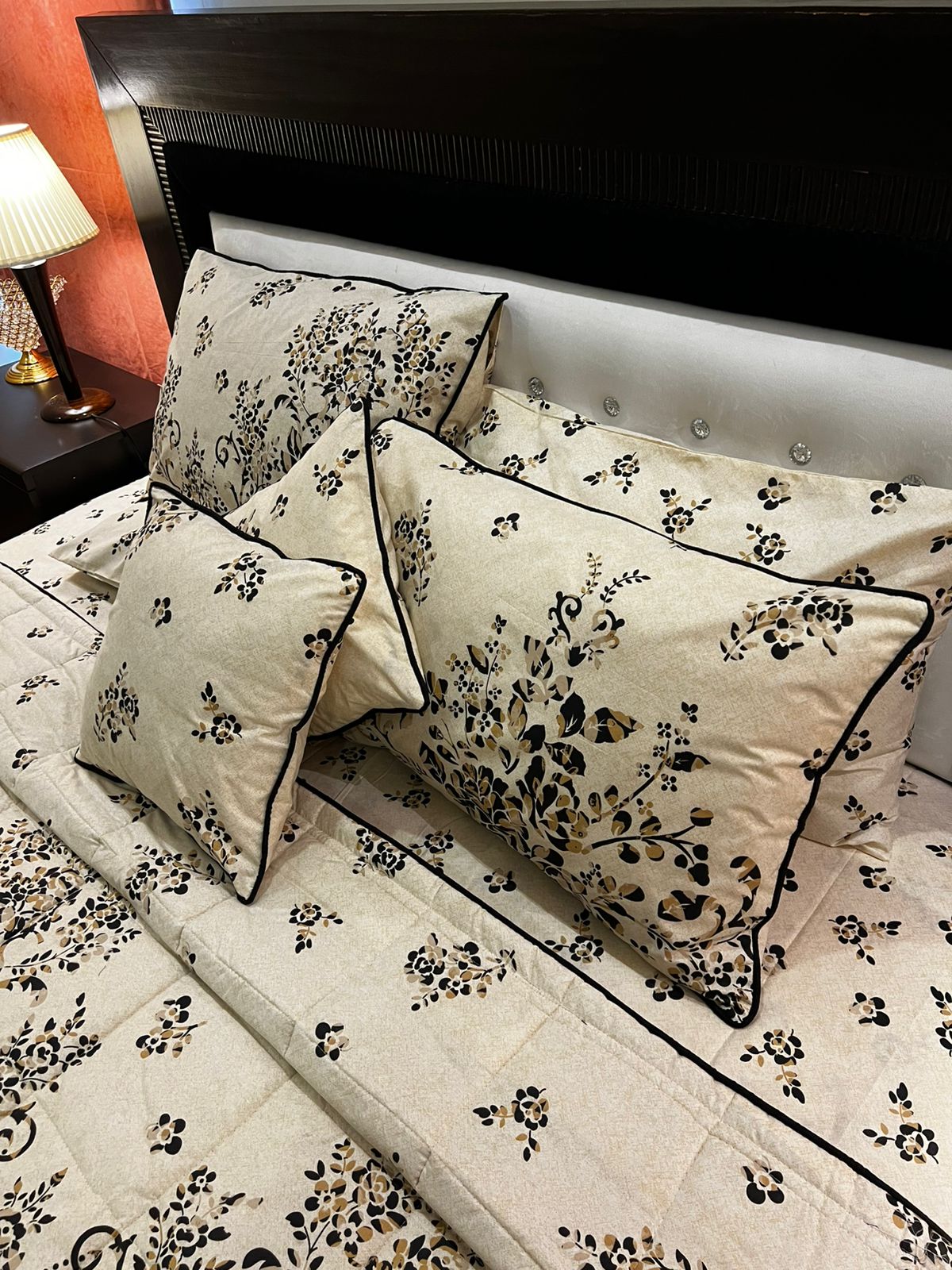 IV681 Cotton Comforter Set - Light Filling