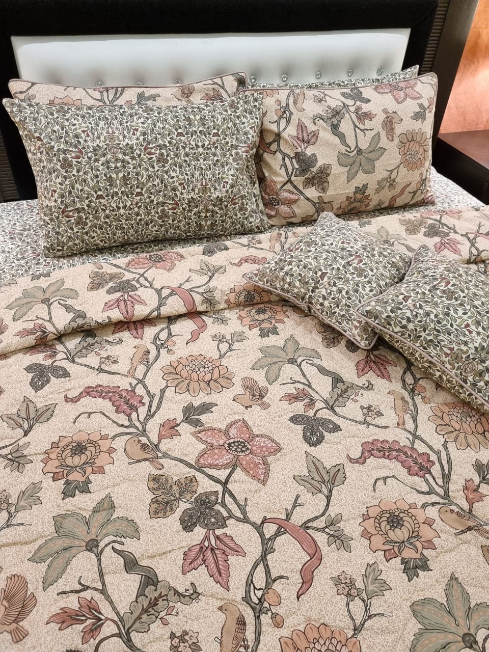 IV513 Cotton Comforter Set - Light Filling