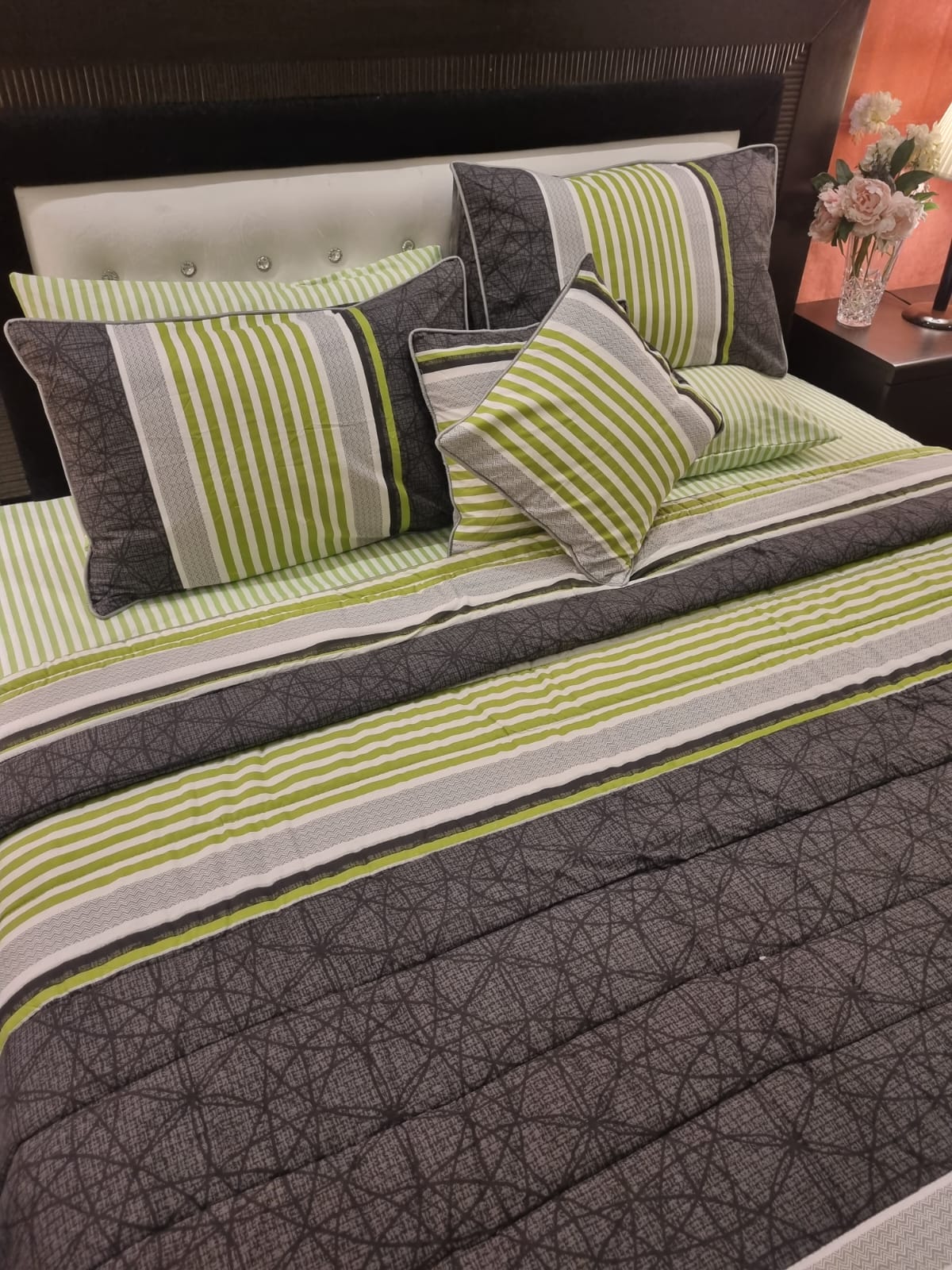 IV685 Cotton Comforter Set - Light Filling