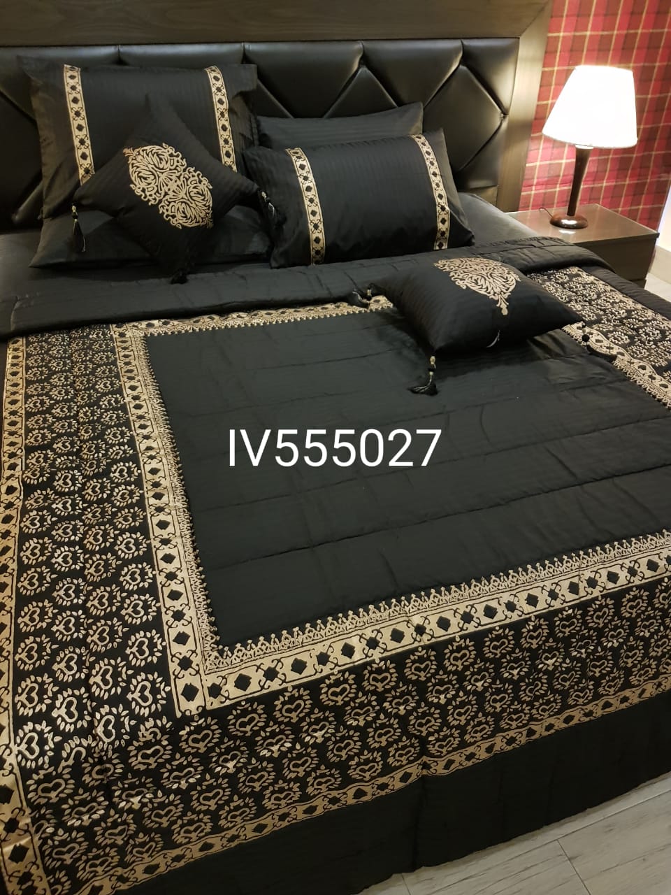 The Black Velvet Empress Bridal Set