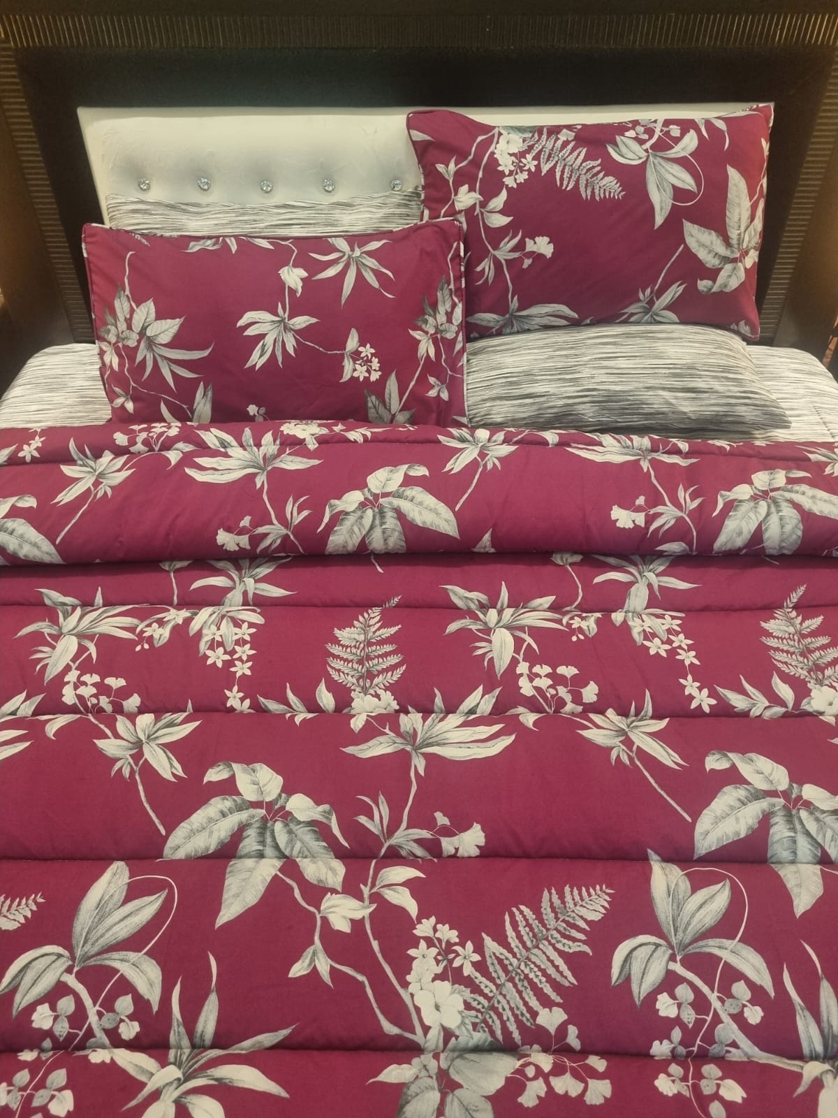 IV715 Cotton Duvet Cover Set - Without Filling