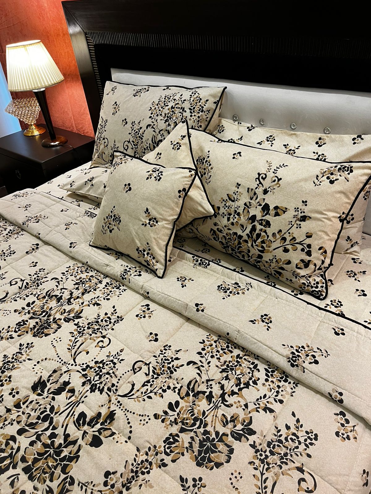 IV681 Cotton Comforter Set - Light Filling