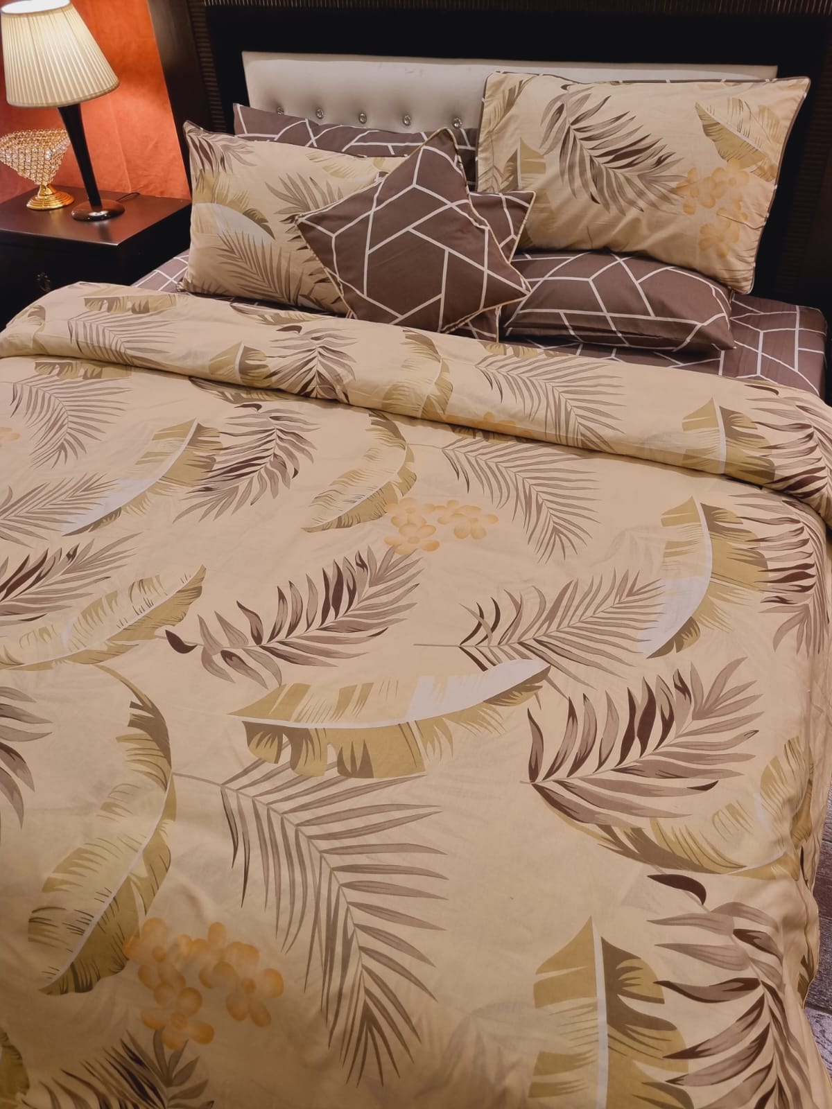 IV689 Winter Comforter Set