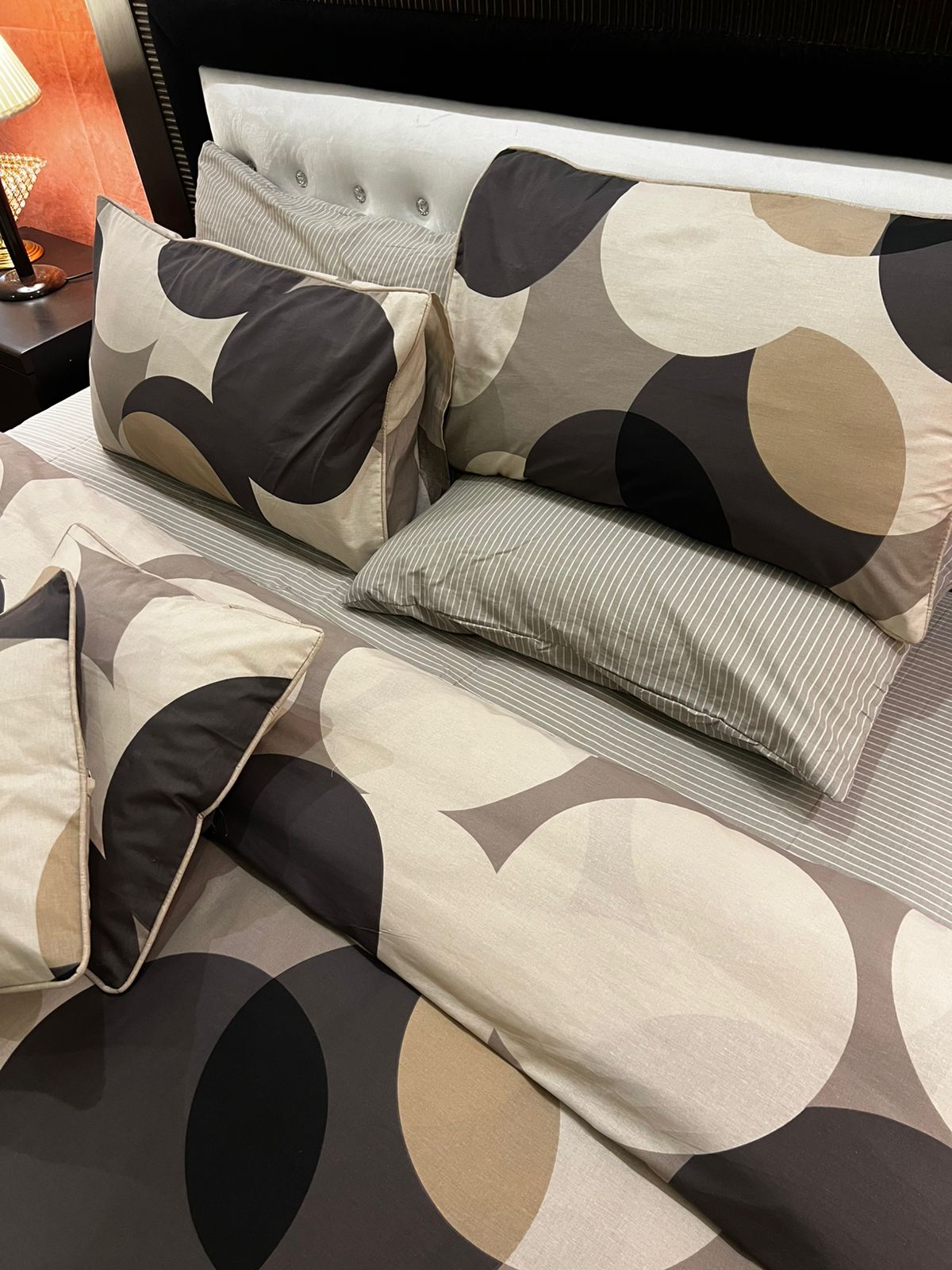 IV699 Cotton Comforter Set - Light Filling