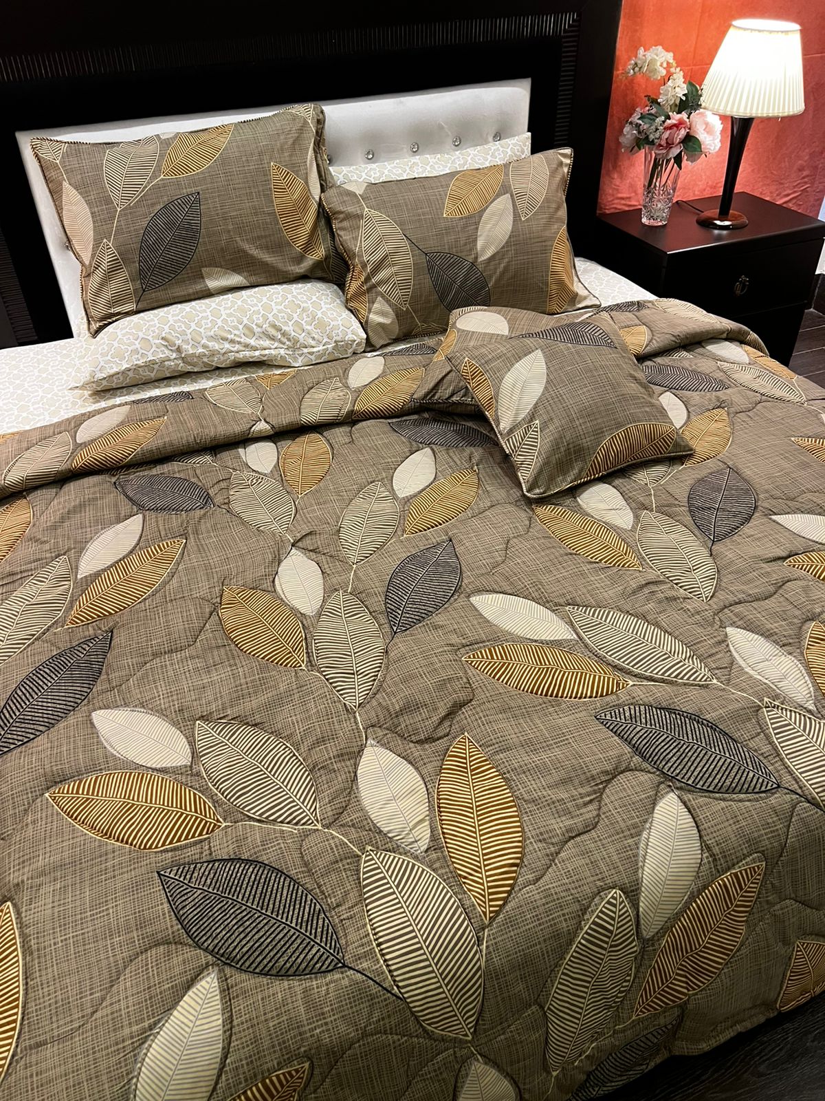 IV676 Cotton Comforter Set - Light Filling