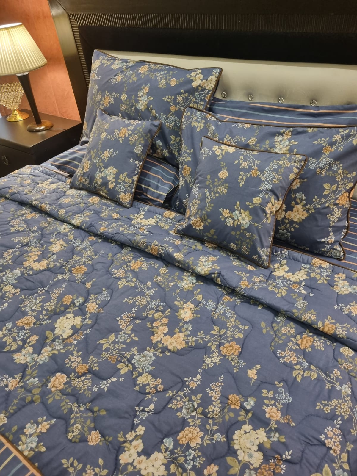 IV678 Cotton Comforter Set - Light Filling