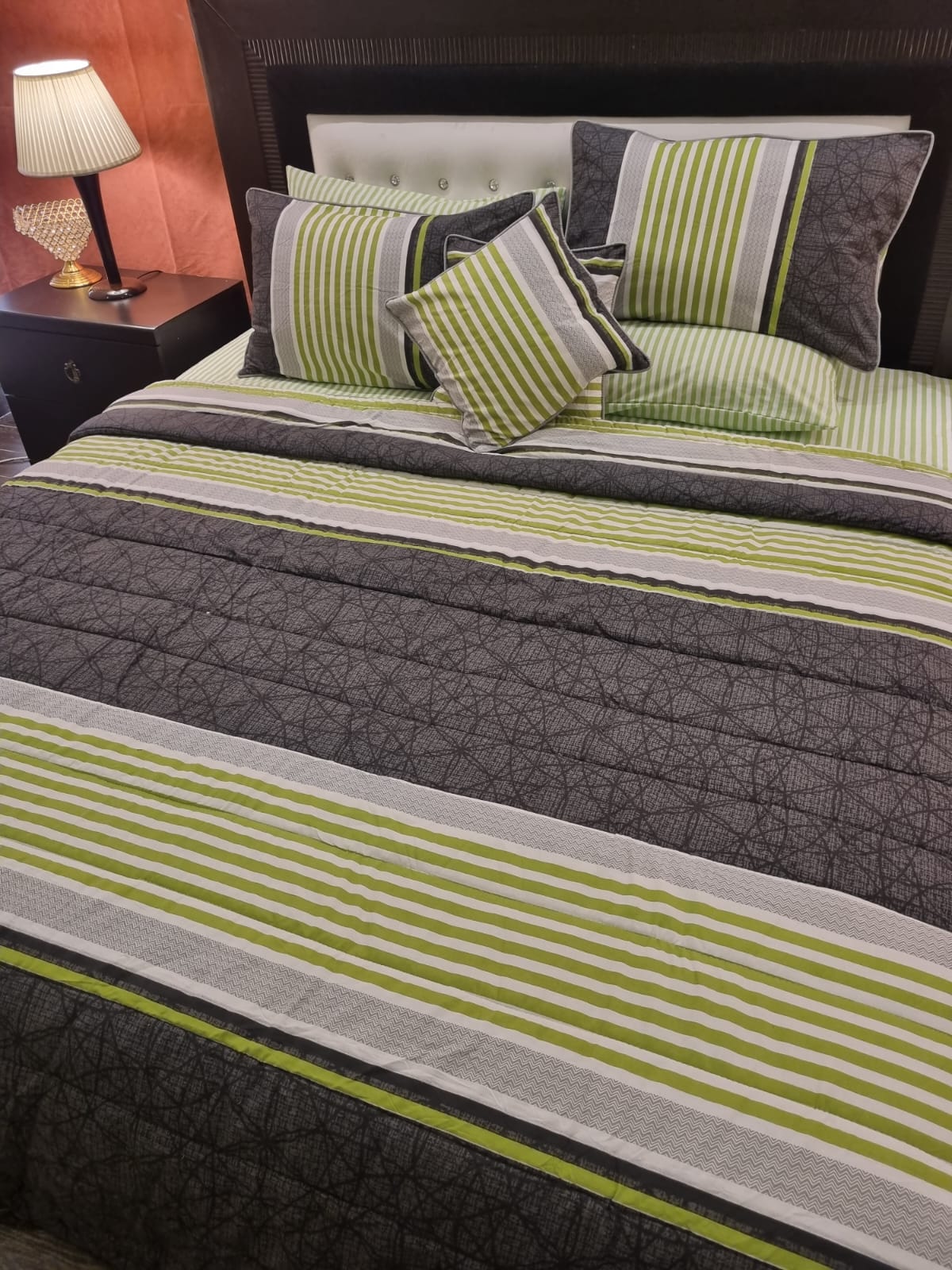 IV685 Cotton Comforter Set - Light Filling