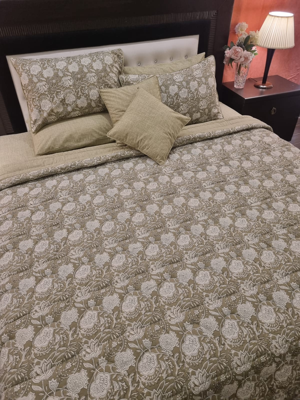 IV688 Cotton Comforter Set - Light Filling