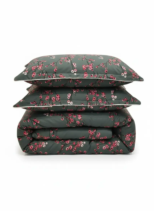 IV724 Winter Comforter Set