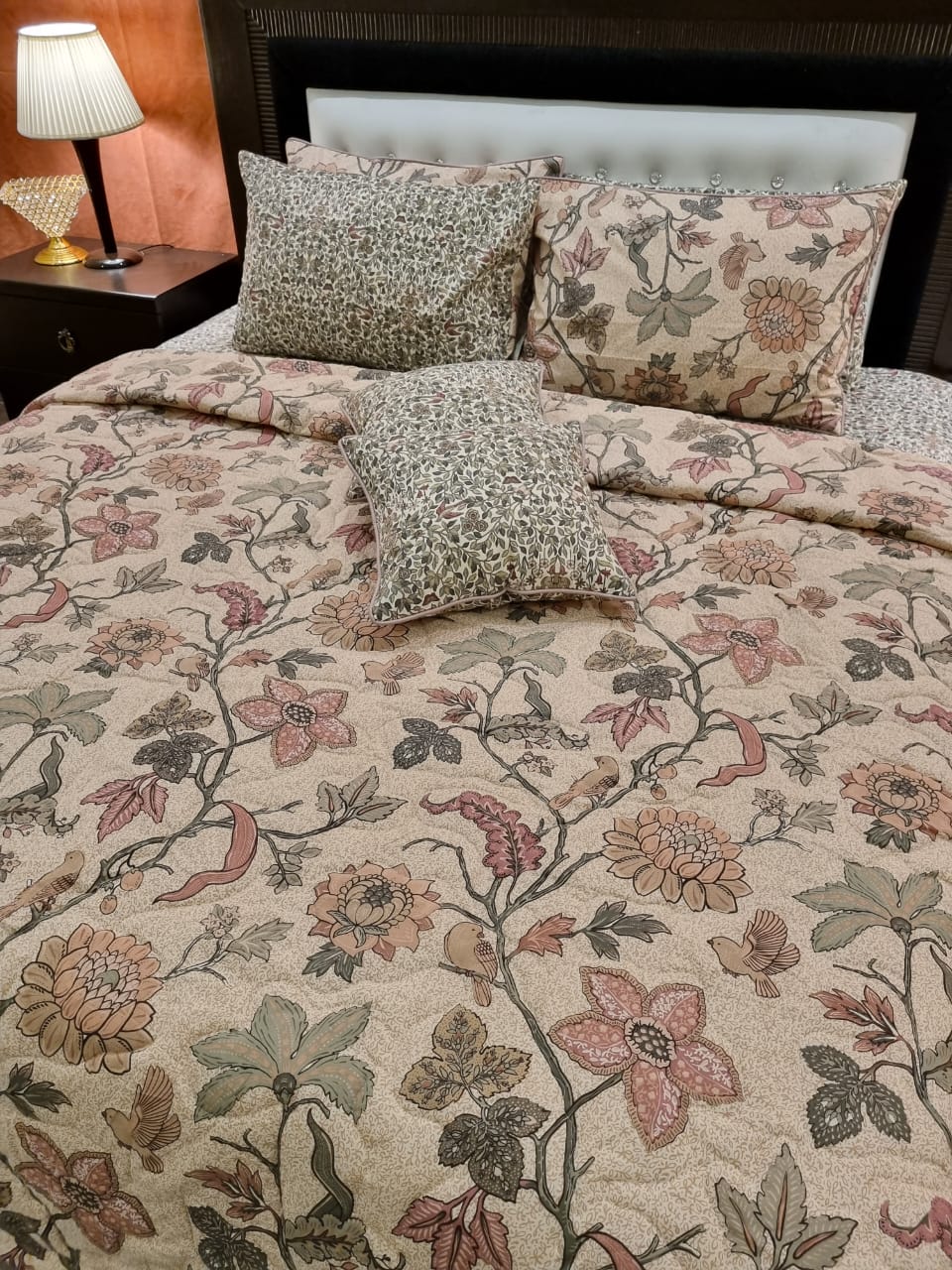 IV513 Cotton Comforter Set - Light Filling