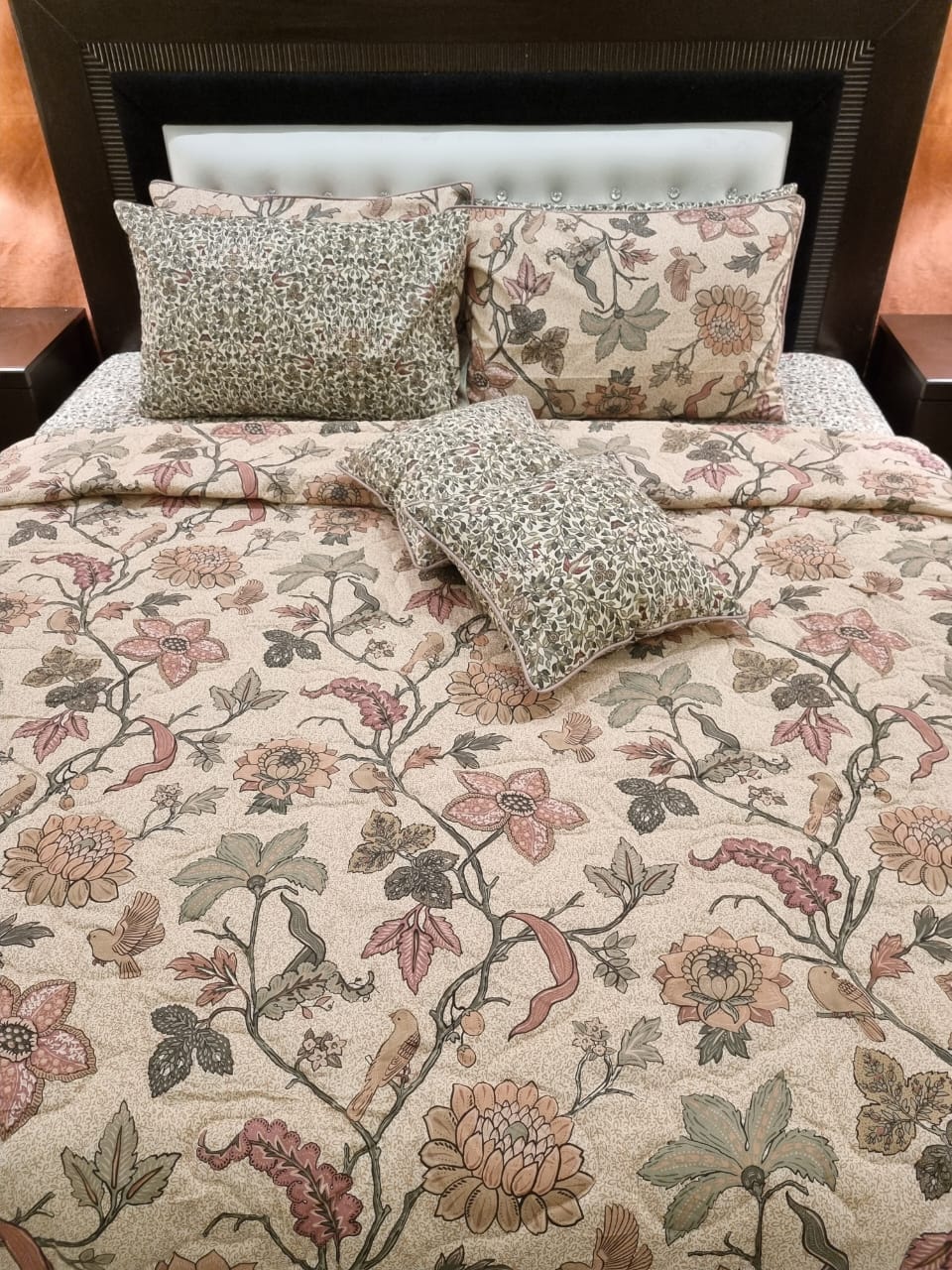 IV513 Cotton Comforter Set - Light Filling