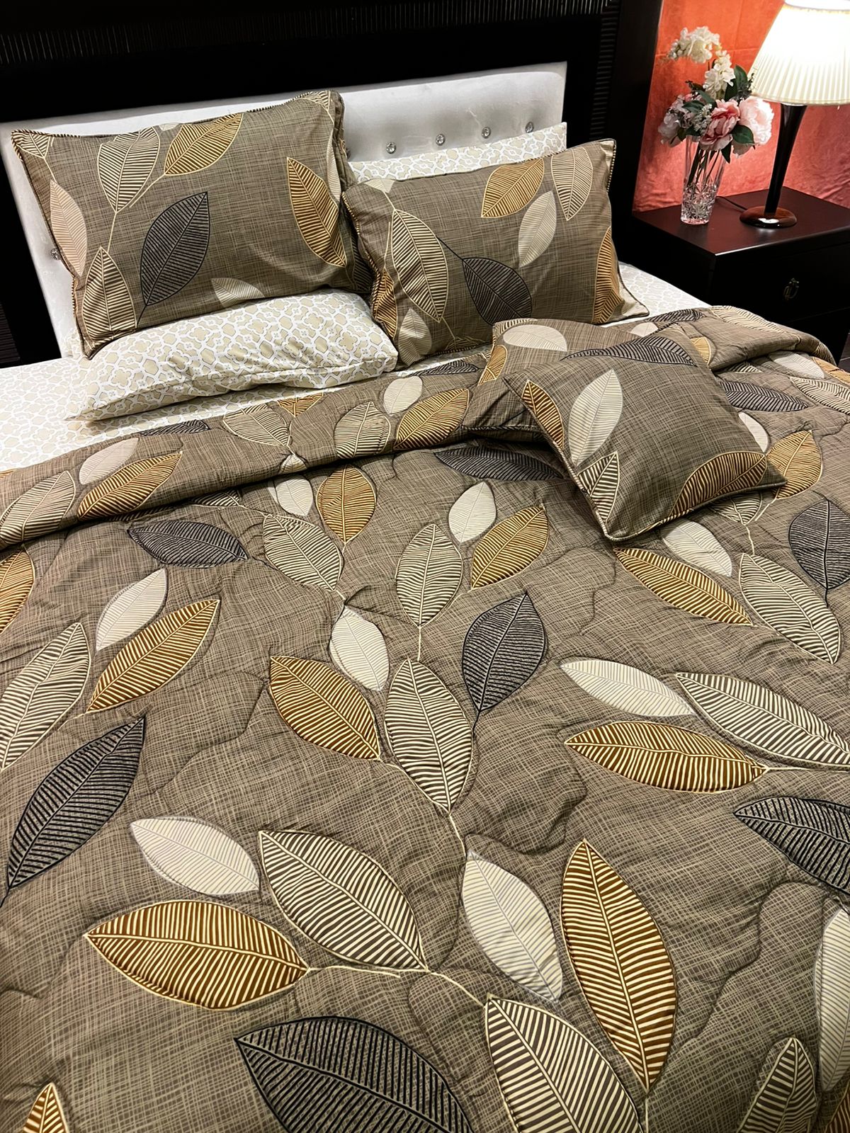 IV676 Cotton Comforter Set - Light Filling