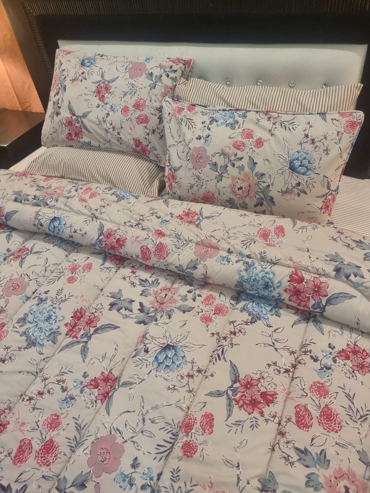 IV717 Cotton Duvet Cover Set - Without Filling