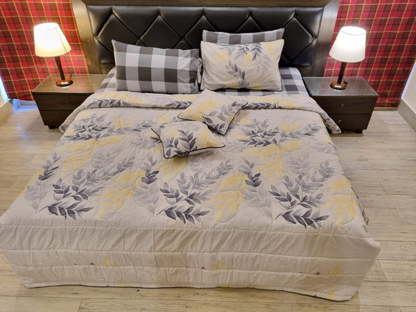 IV129 Comforter Set - Light Filling