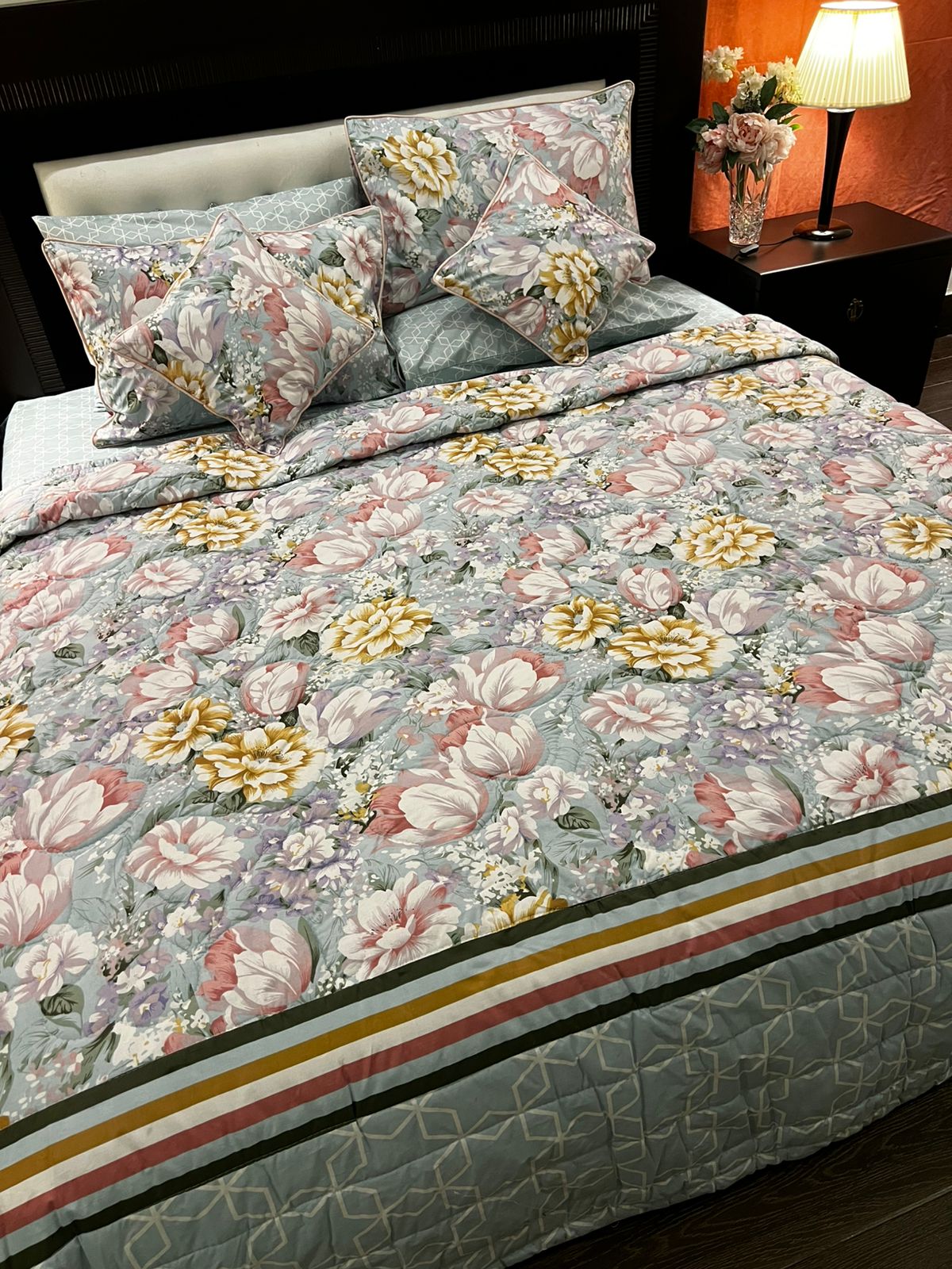 IV680 Cotton Comforter Set - Light Filling