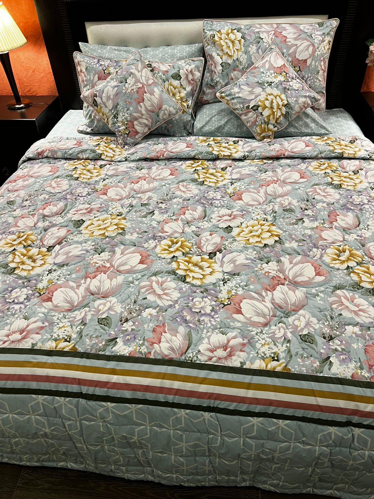 IV680 Cotton Comforter Set - Light Filling