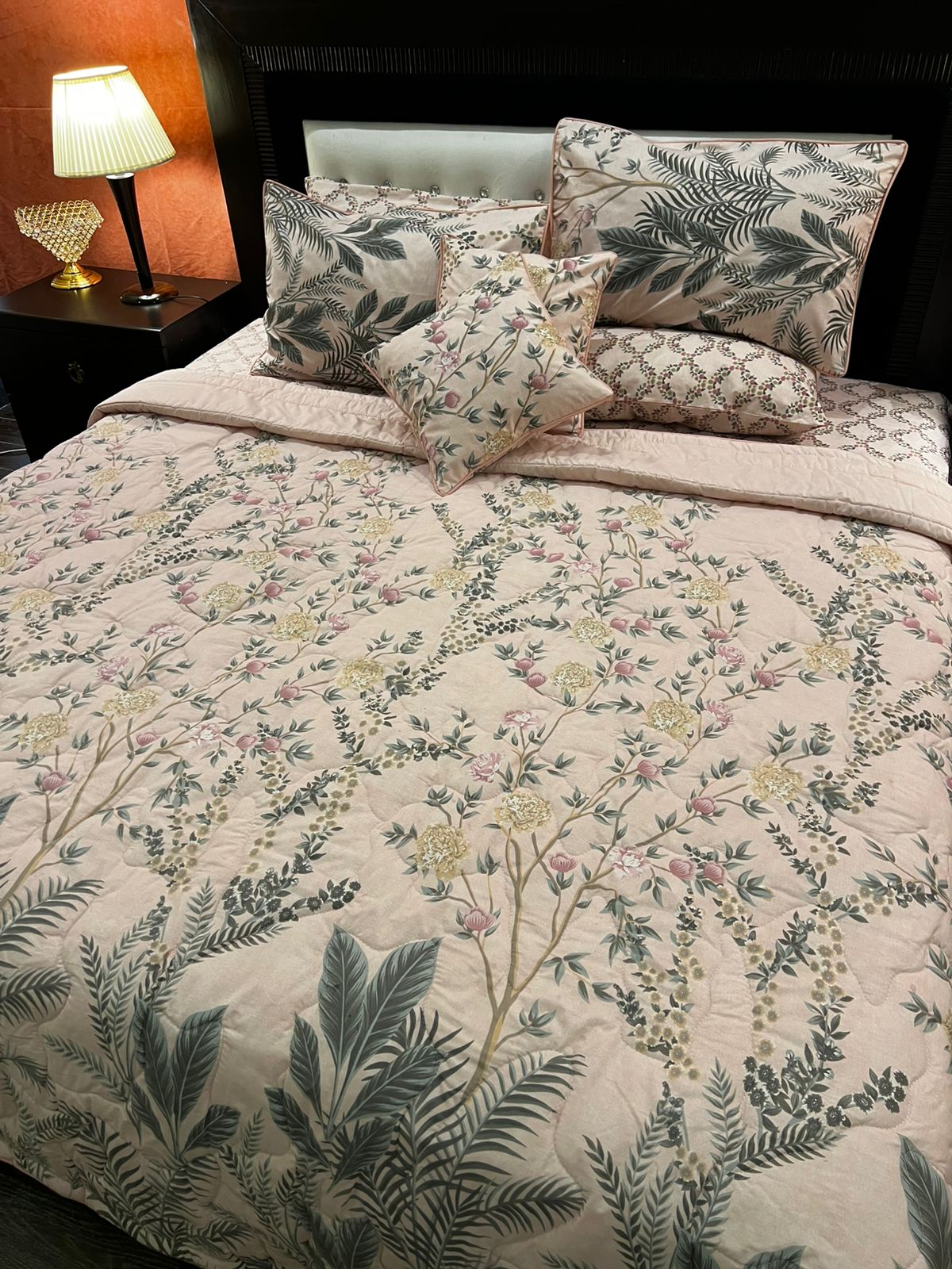 IV683 Cotton Comforter Set - Light Filling