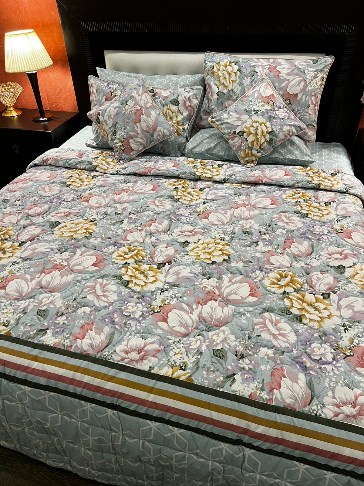IV680 Cotton Comforter Set - Light Filling