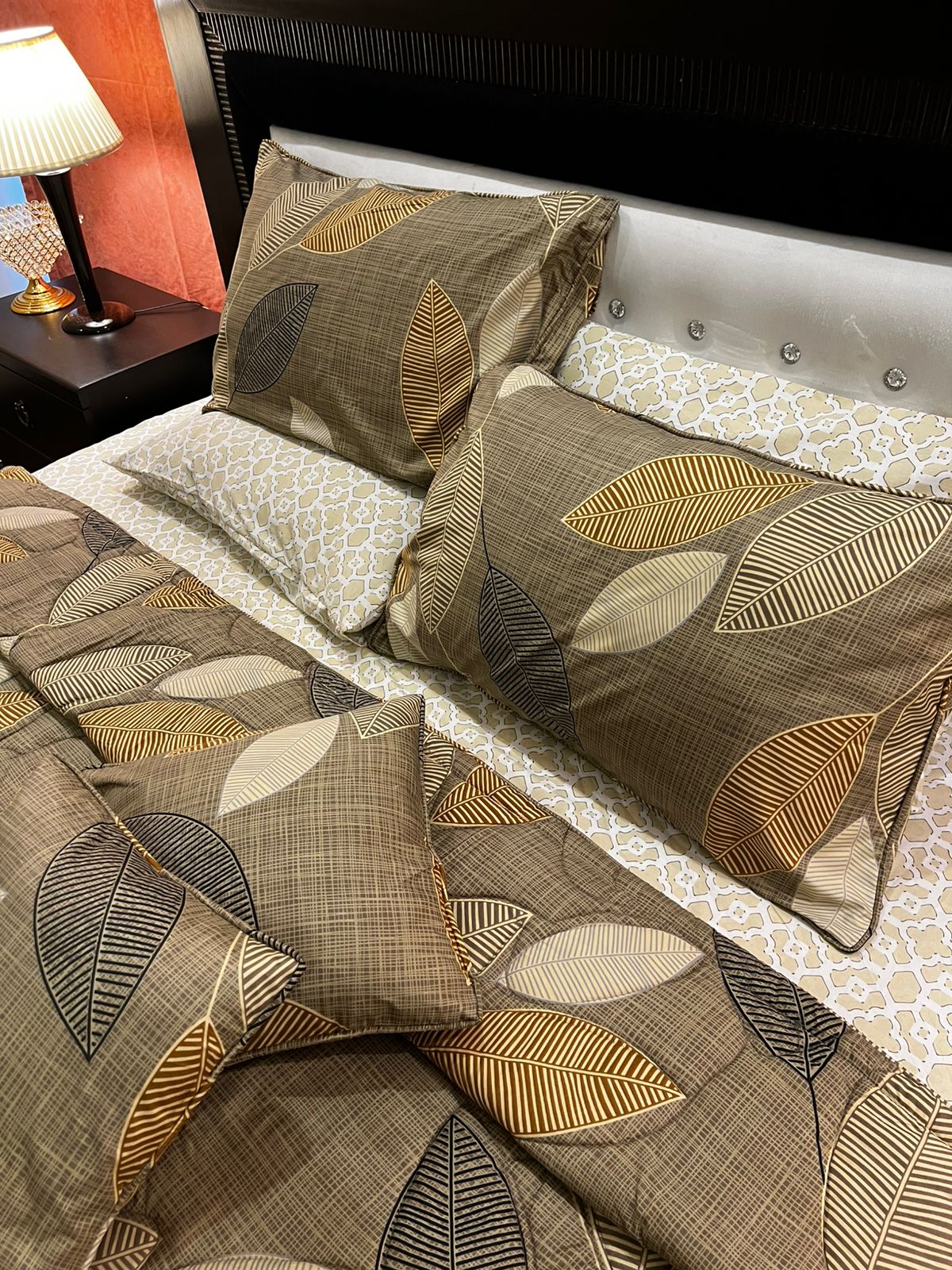 IV676 Cotton Comforter Set - Light Filling