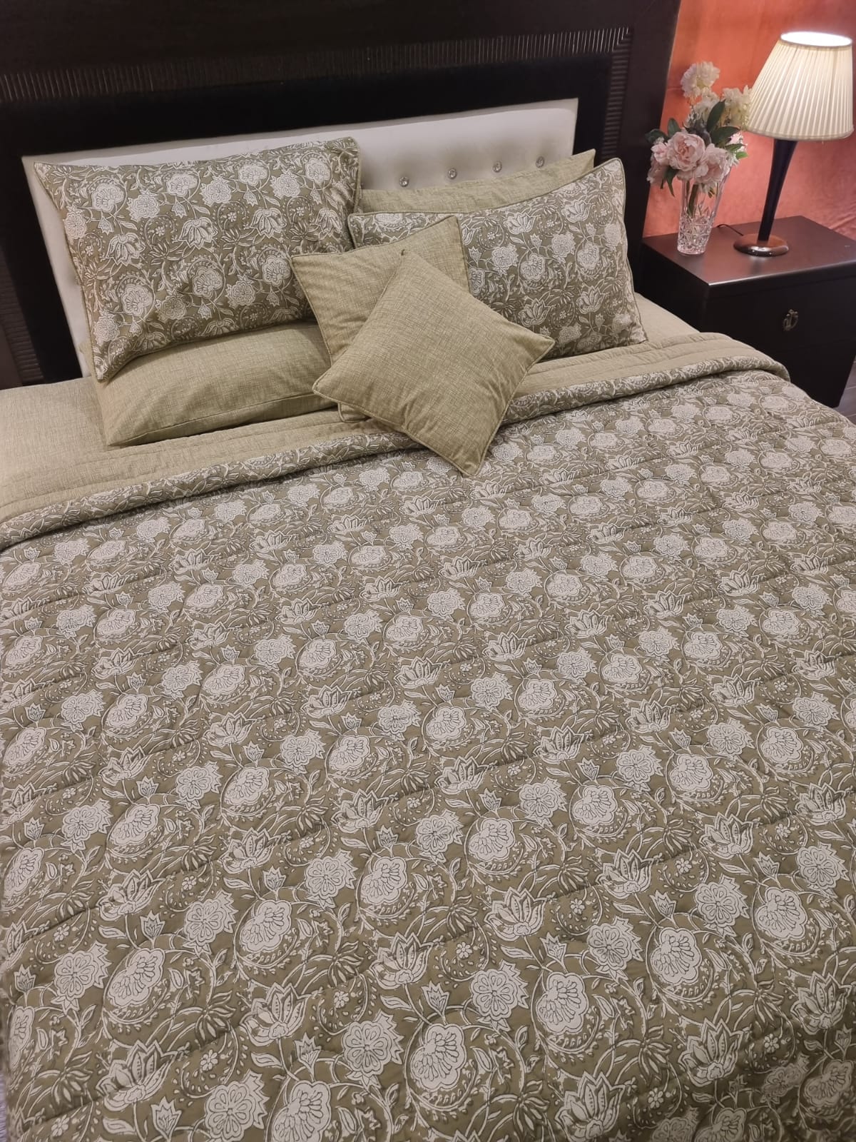IV688 Cotton Comforter Set - Light Filling