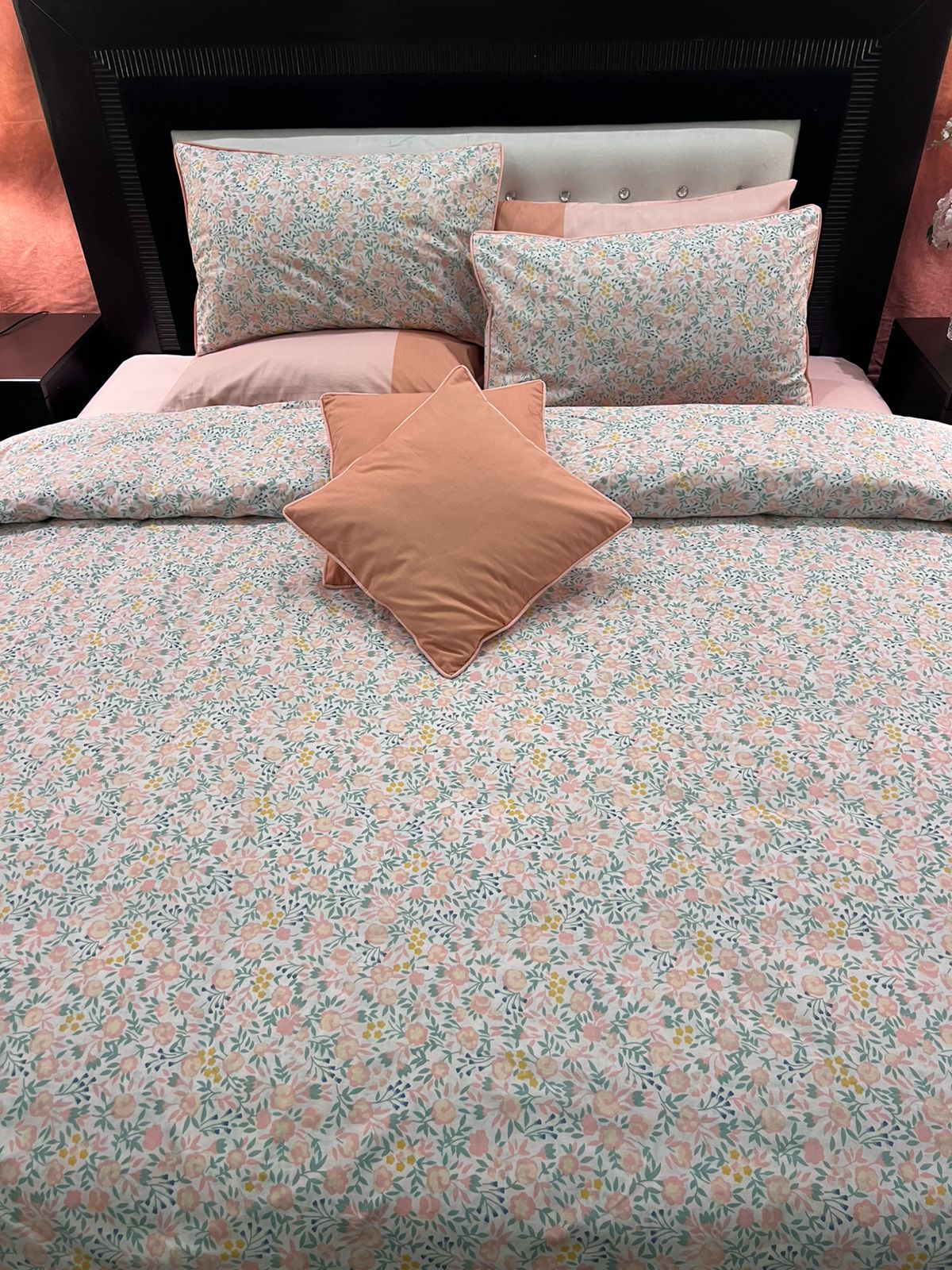 IV698 Cotton Comforter Set - Light Filling