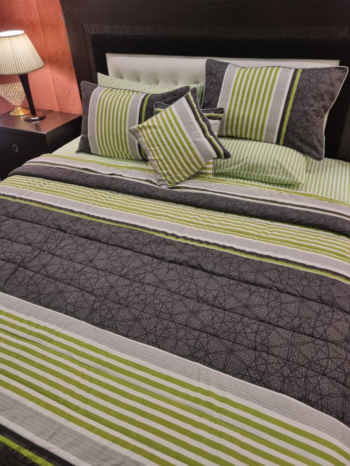 IV685 Cotton Comforter Set - Light Filling