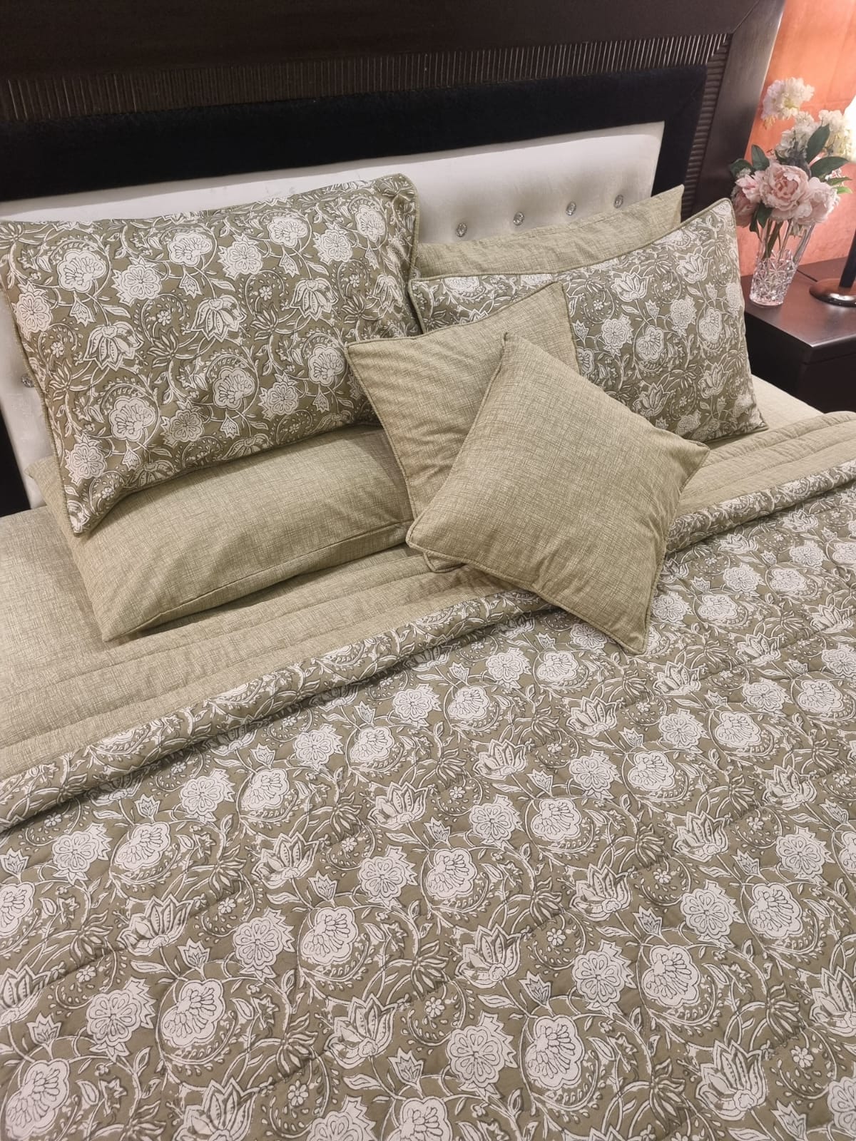 IV688 Cotton Comforter Set - Light Filling
