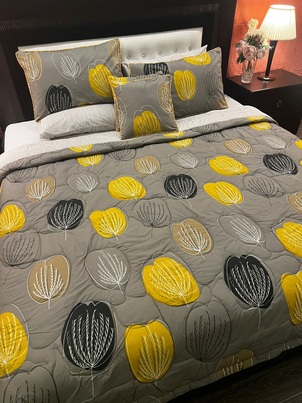 IV651 Cotton Comforter Set - Light Filling